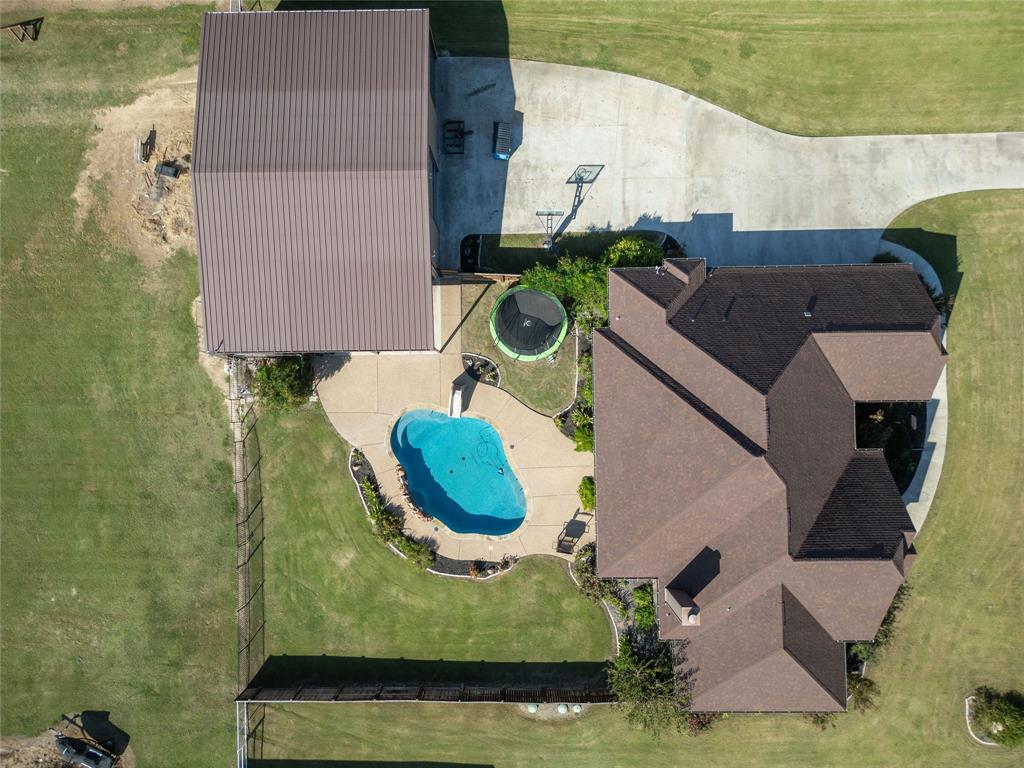 Weatherford, Texas, 76088, United States, 3 Bedrooms Bedrooms, ,2 BathroomsBathrooms,Residential,For Sale,1976944