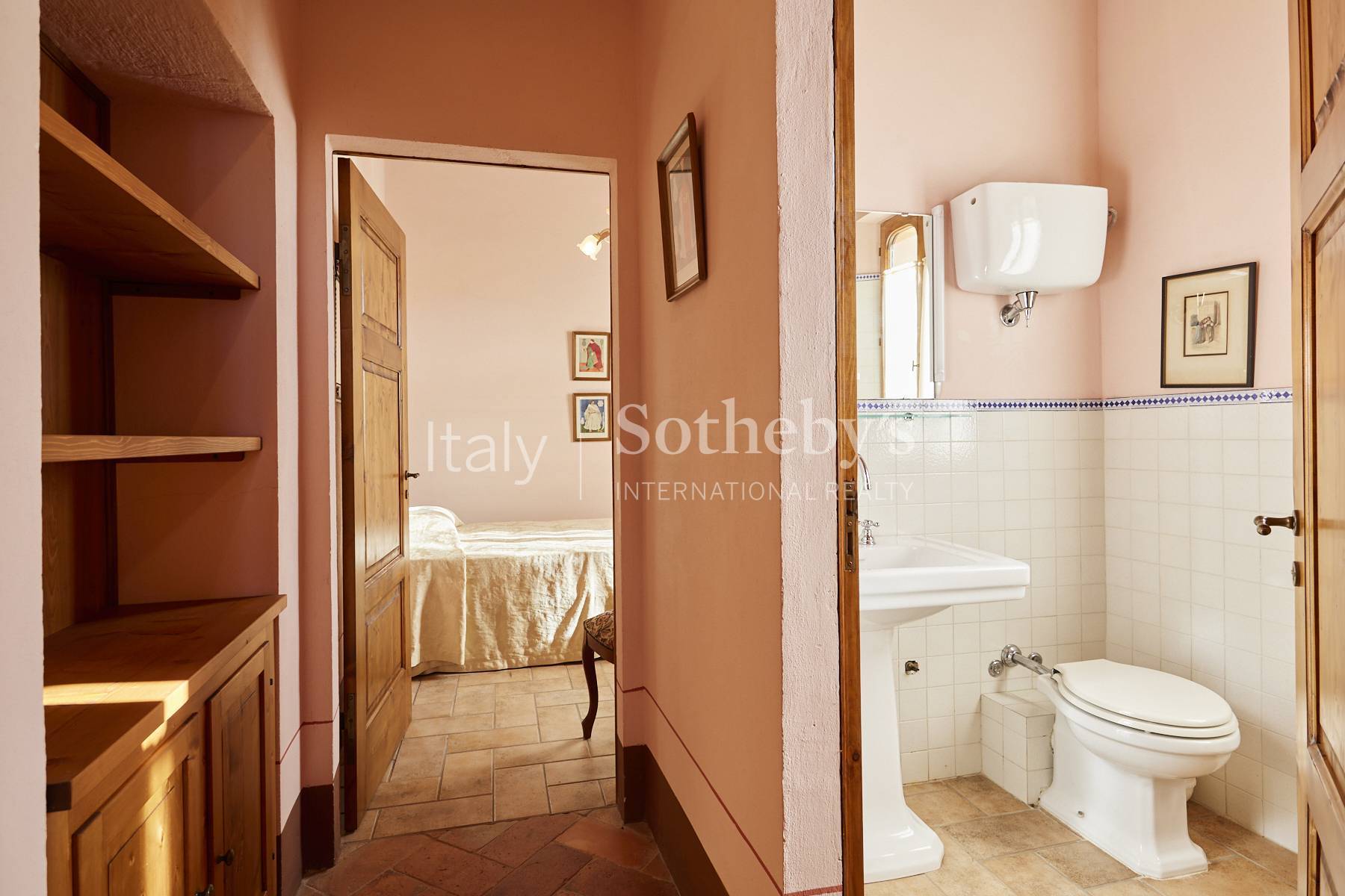  Charming villa with a private lake in Montepulciano - 物件實景