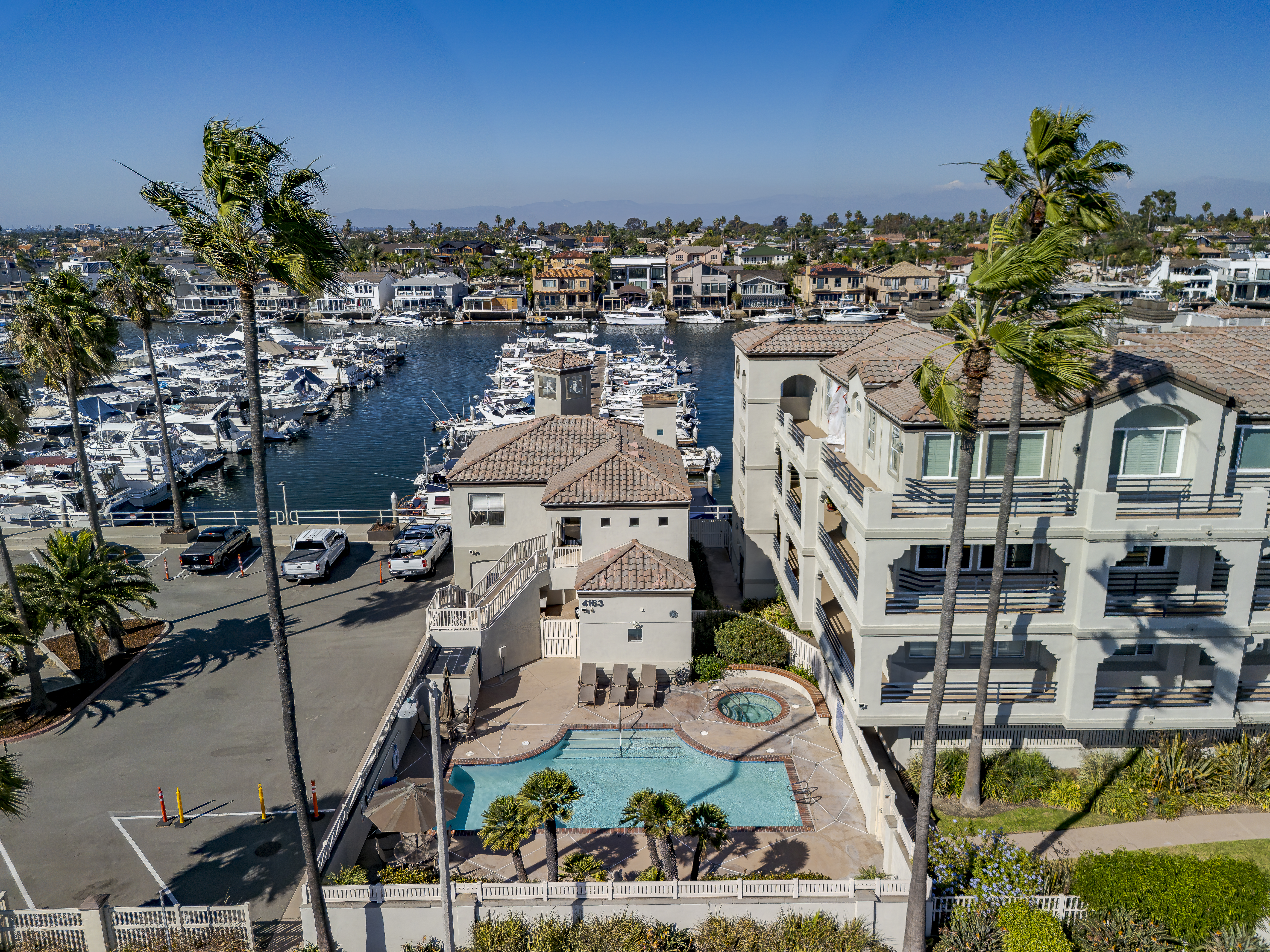  4165 Warner Avenue, Huntington Beach, CA 92649 - 物件實景