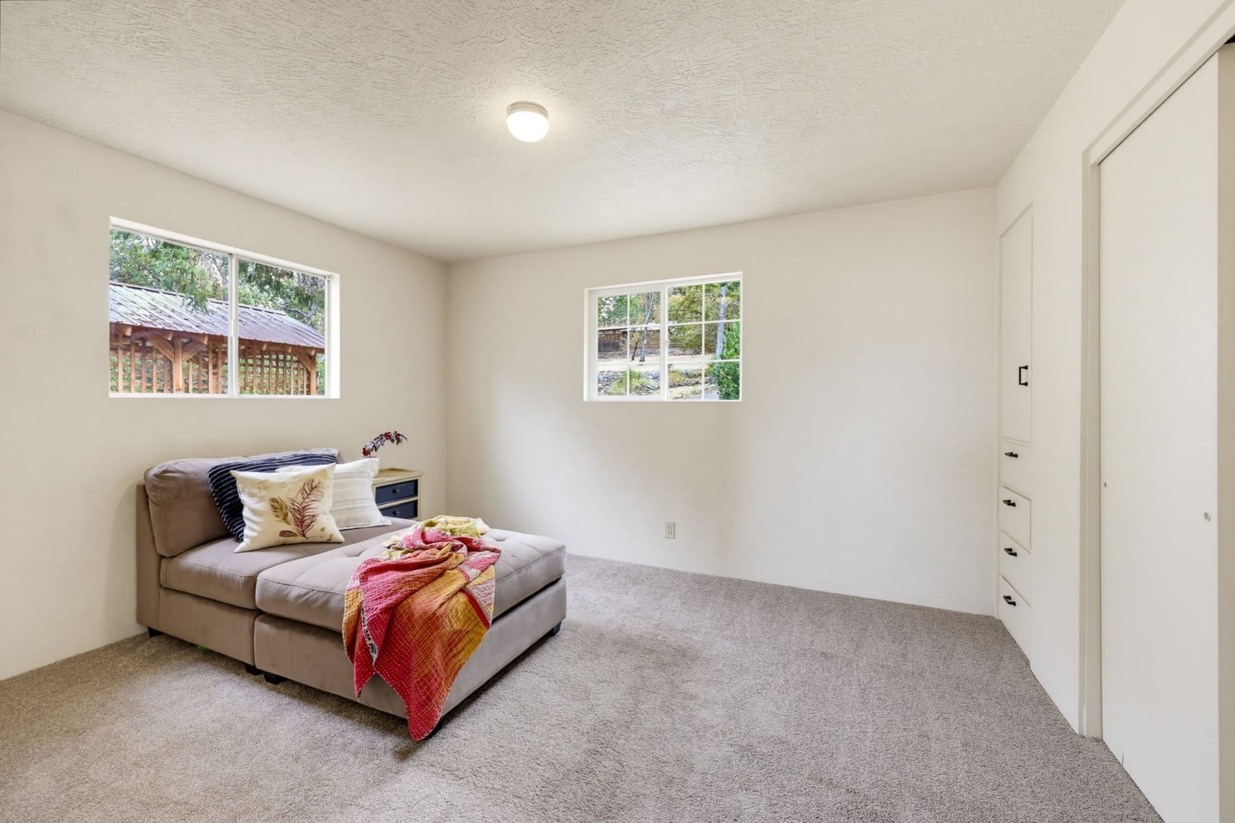  2590 Siskiyou Highway Ashland, OR 97520 - 物件實景