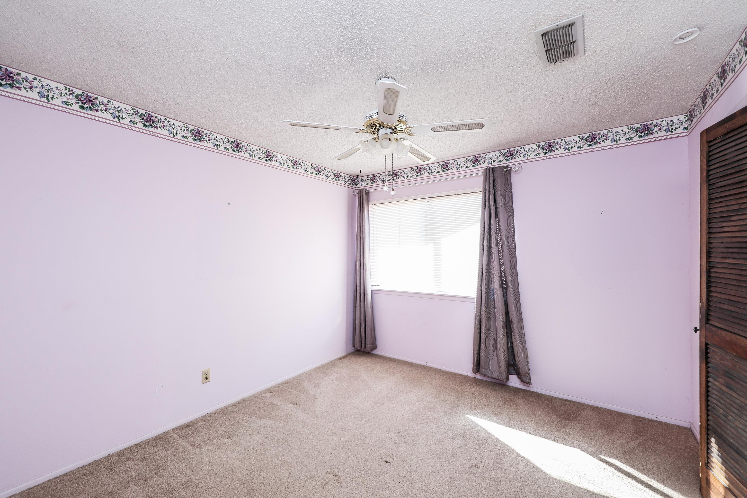 LAREDO, Texas, 78041, United States, 5 Bedrooms Bedrooms, ,3 BathroomsBathrooms,Residential,For Sale,1967607