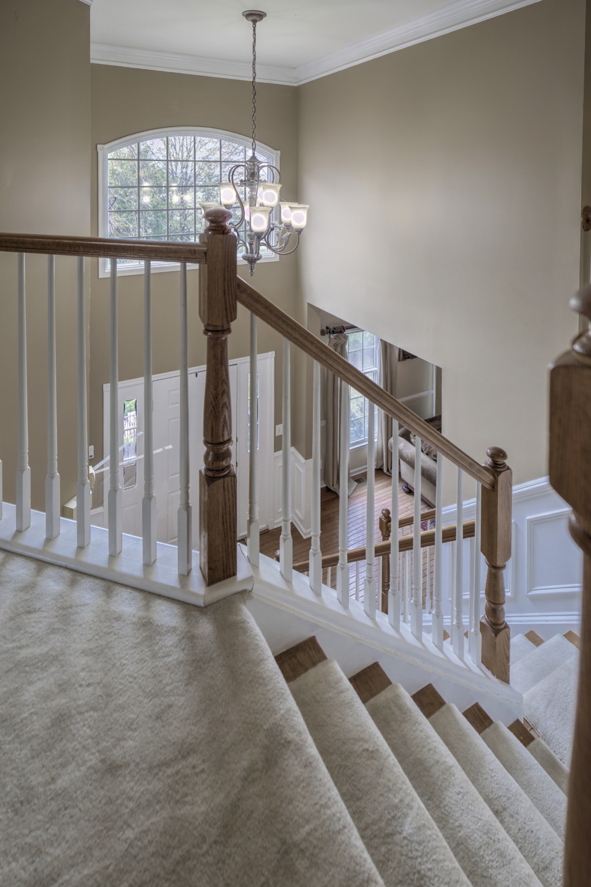  Thoughtfully Designed Living Space Balances Luxury and Everyday Functionality - 物件實景