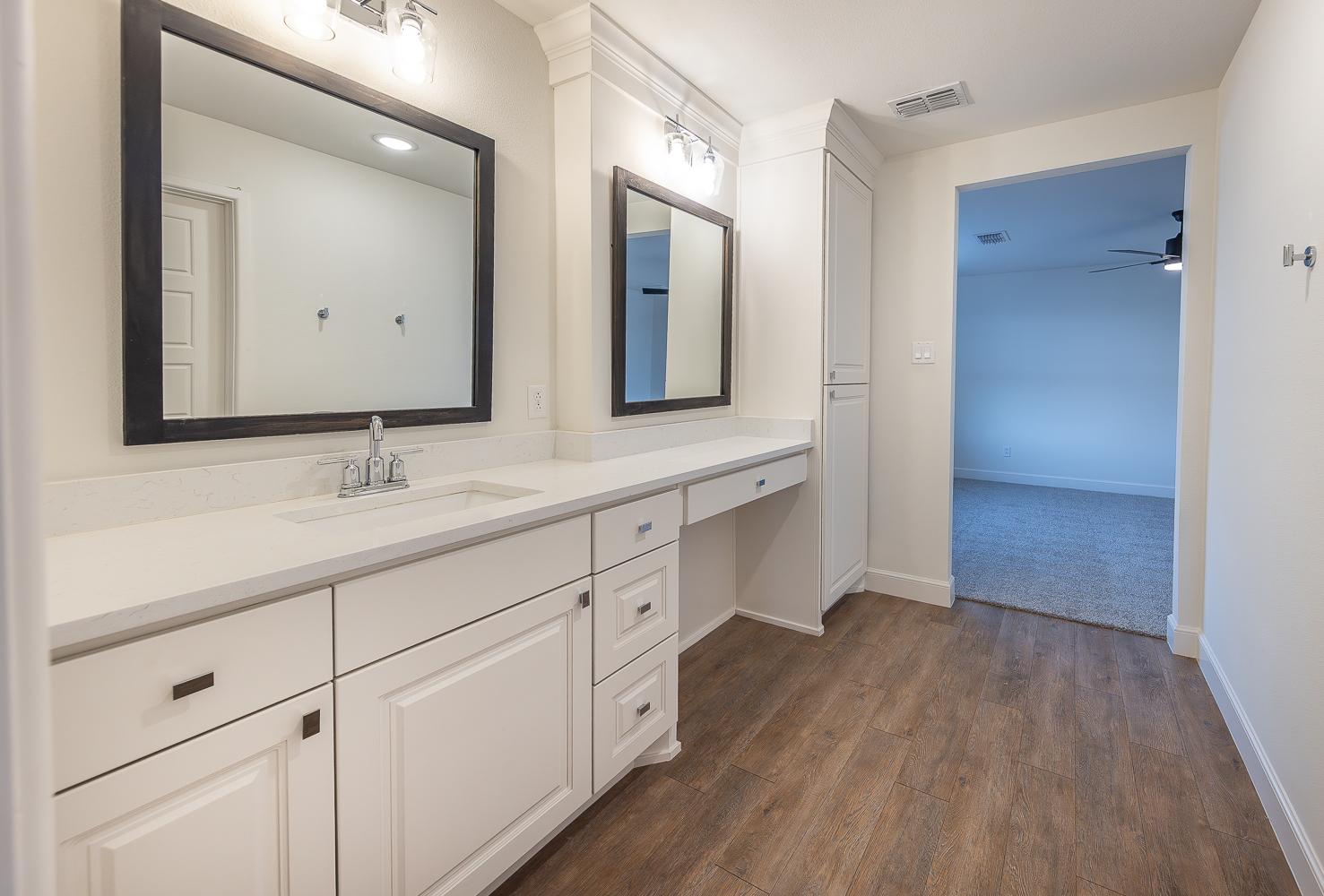 Lubbock, Texas, 79424, United States, 4 Bedrooms Bedrooms, ,4 BathroomsBathrooms,Residential,For Sale,1761130