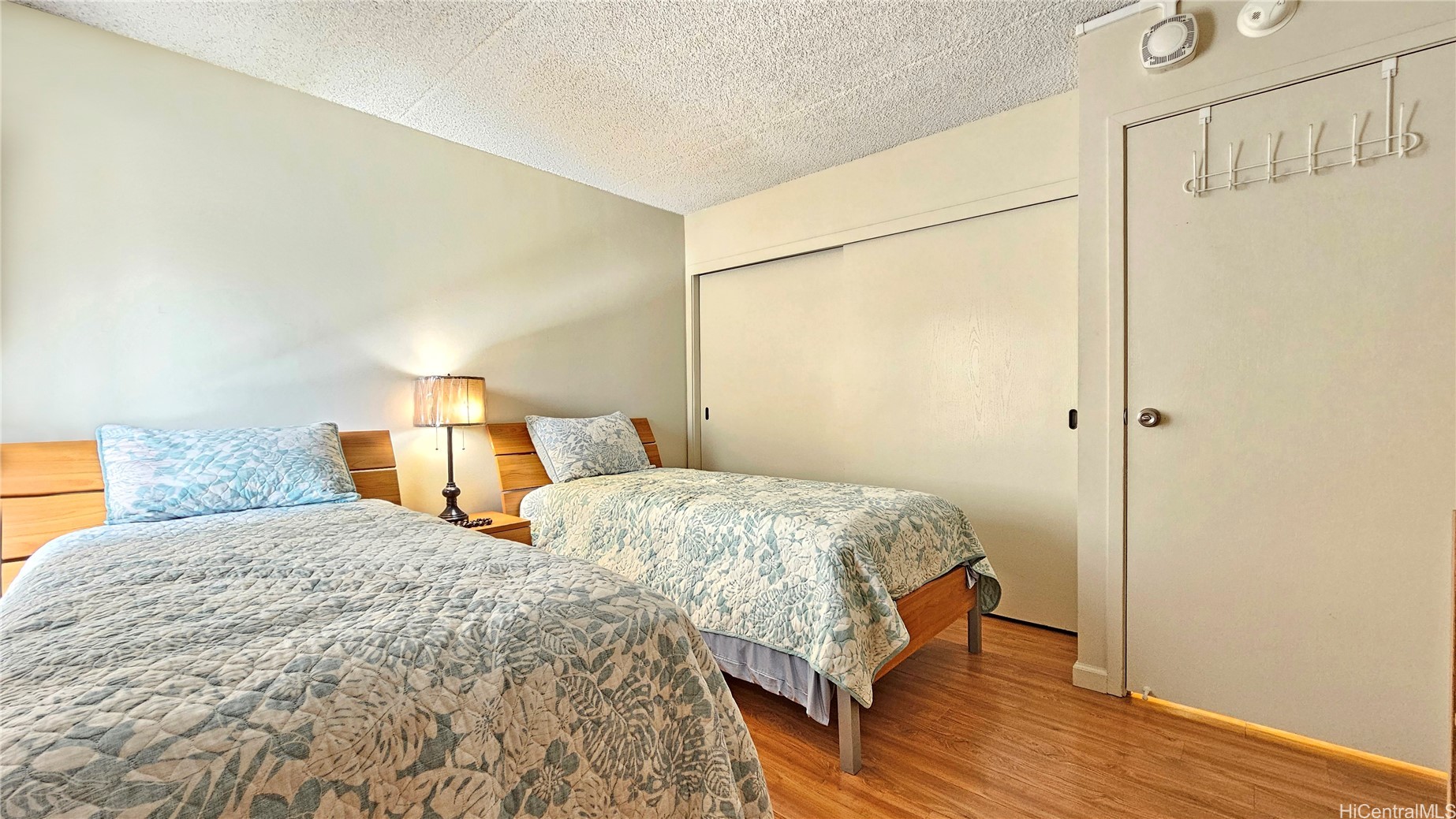 Honolulu, Hawaii, 96815, United States, 2 Bedrooms Bedrooms, ,2 BathroomsBathrooms,Residential,For Sale,1796212