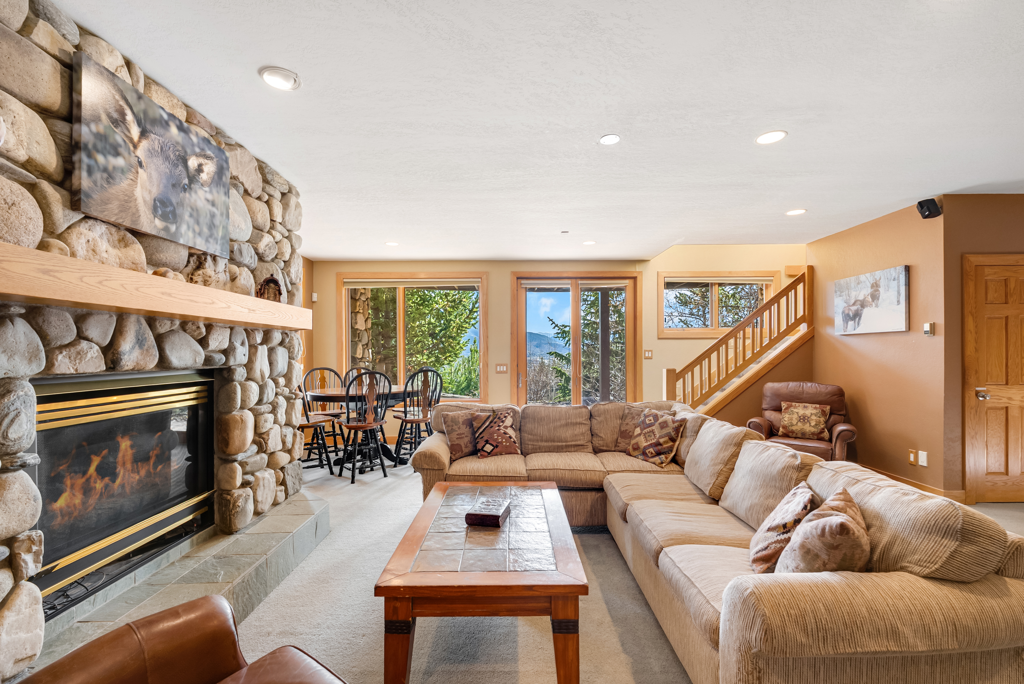  Welcome to One of Summit County