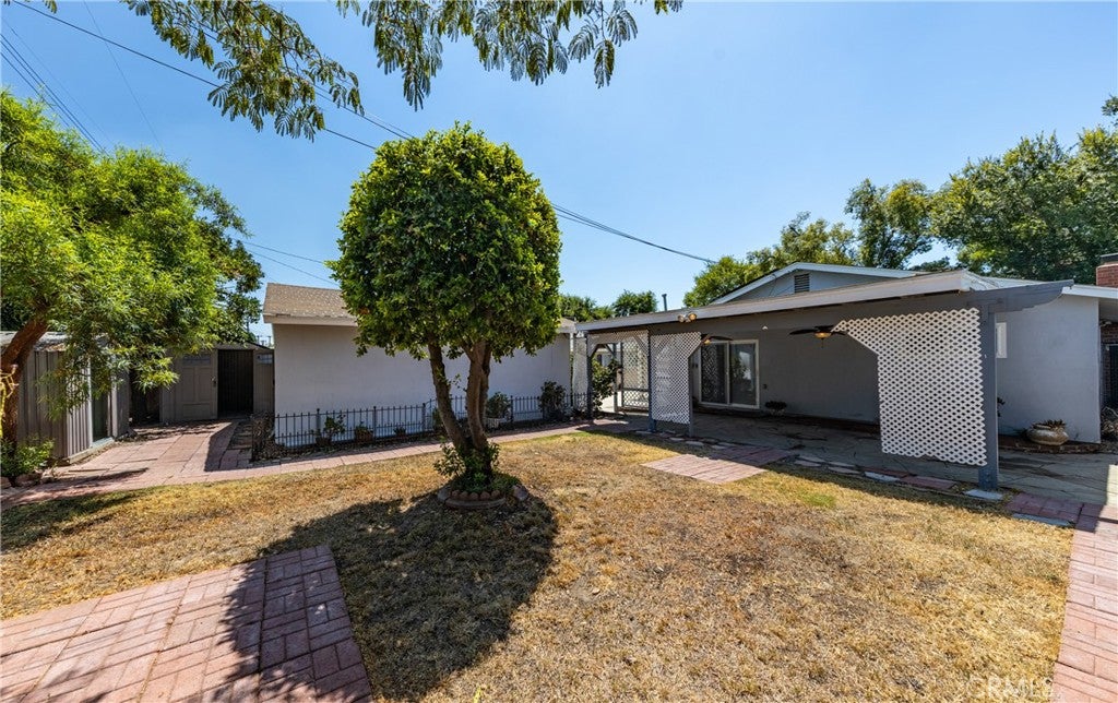 San Bernardino, California, 92404, United States, 3 Bedrooms Bedrooms, ,2 BathroomsBathrooms,Residential,For Sale,1927844
