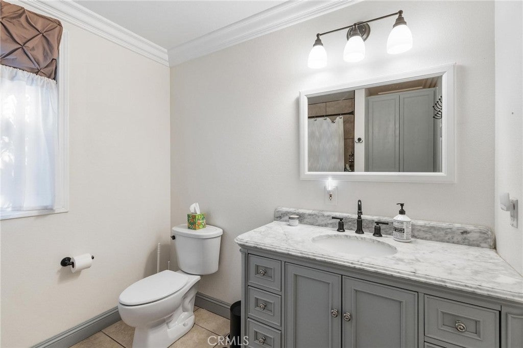 Cherry Valley, California, 92223, United States, 7 Bedrooms Bedrooms, ,5 BathroomsBathrooms,Residential,For Sale,1980789