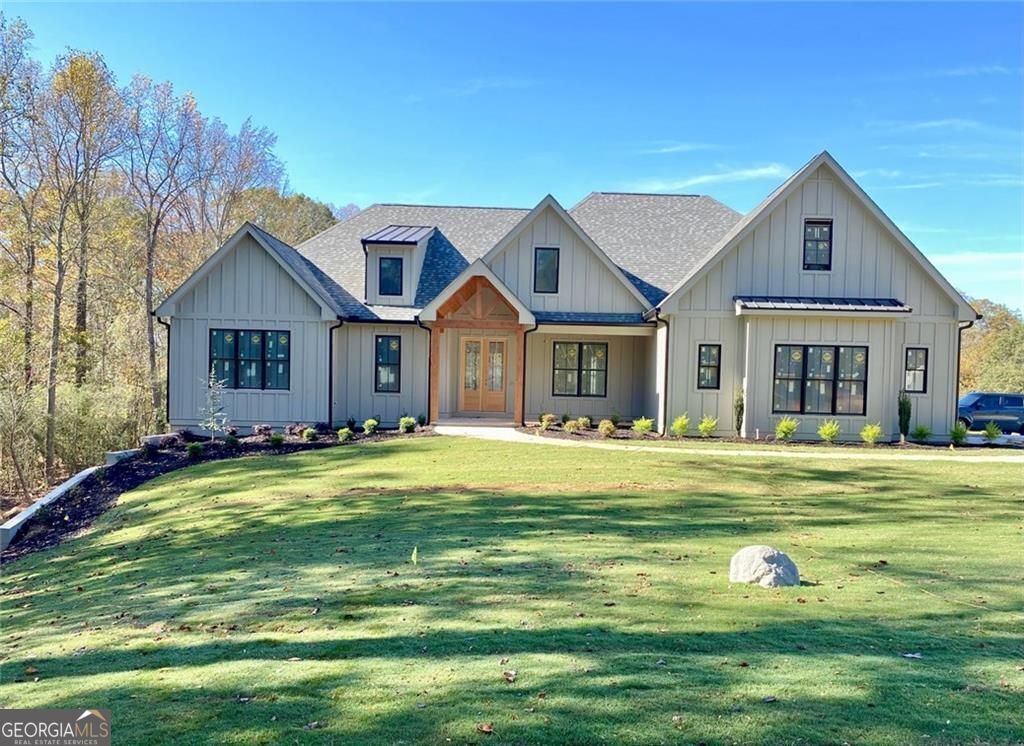Gainesville, Georgia, 30506, United States, 5 Bedrooms Bedrooms, ,4 BathroomsBathrooms,Residential,For Sale,1909914