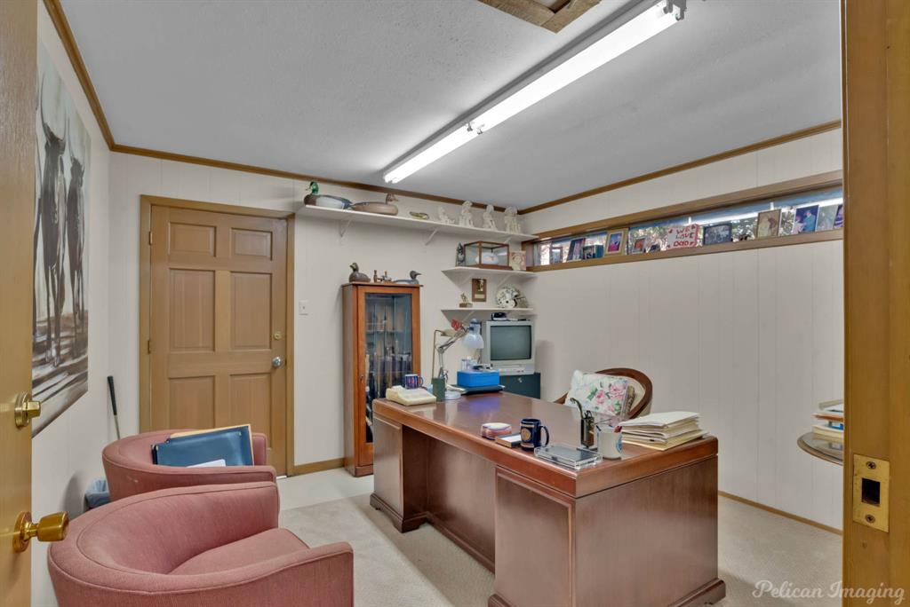 Shreveport, Louisiana, 71106, United States, 4 Bedrooms Bedrooms, ,4 BathroomsBathrooms,Residential,For Sale,1729515