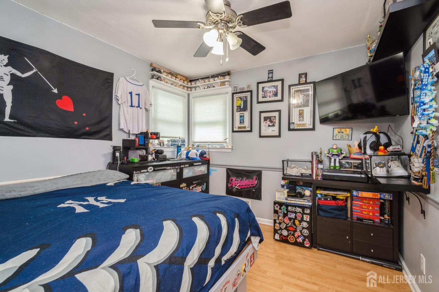 Spotswood, New Jersey, 08884, United States, 3 Bedrooms Bedrooms, ,2 BathroomsBathrooms,Residential,For Sale,1856580