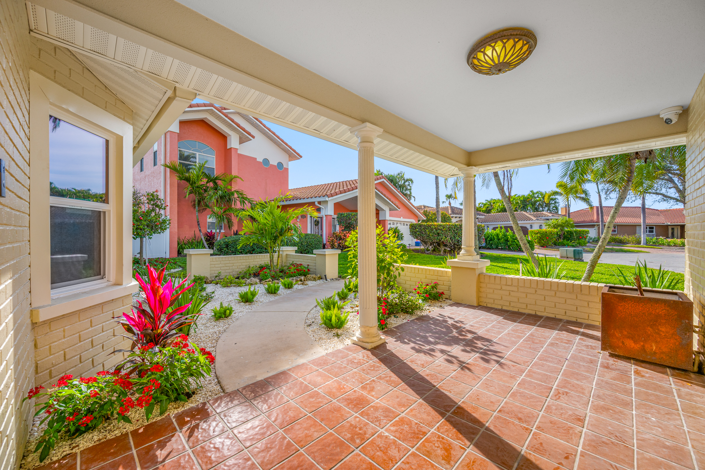 St Pete Beach, Florida, 33706, United States, 4 Bedrooms Bedrooms, ,3 BathroomsBathrooms,Residential,For Sale,2009657