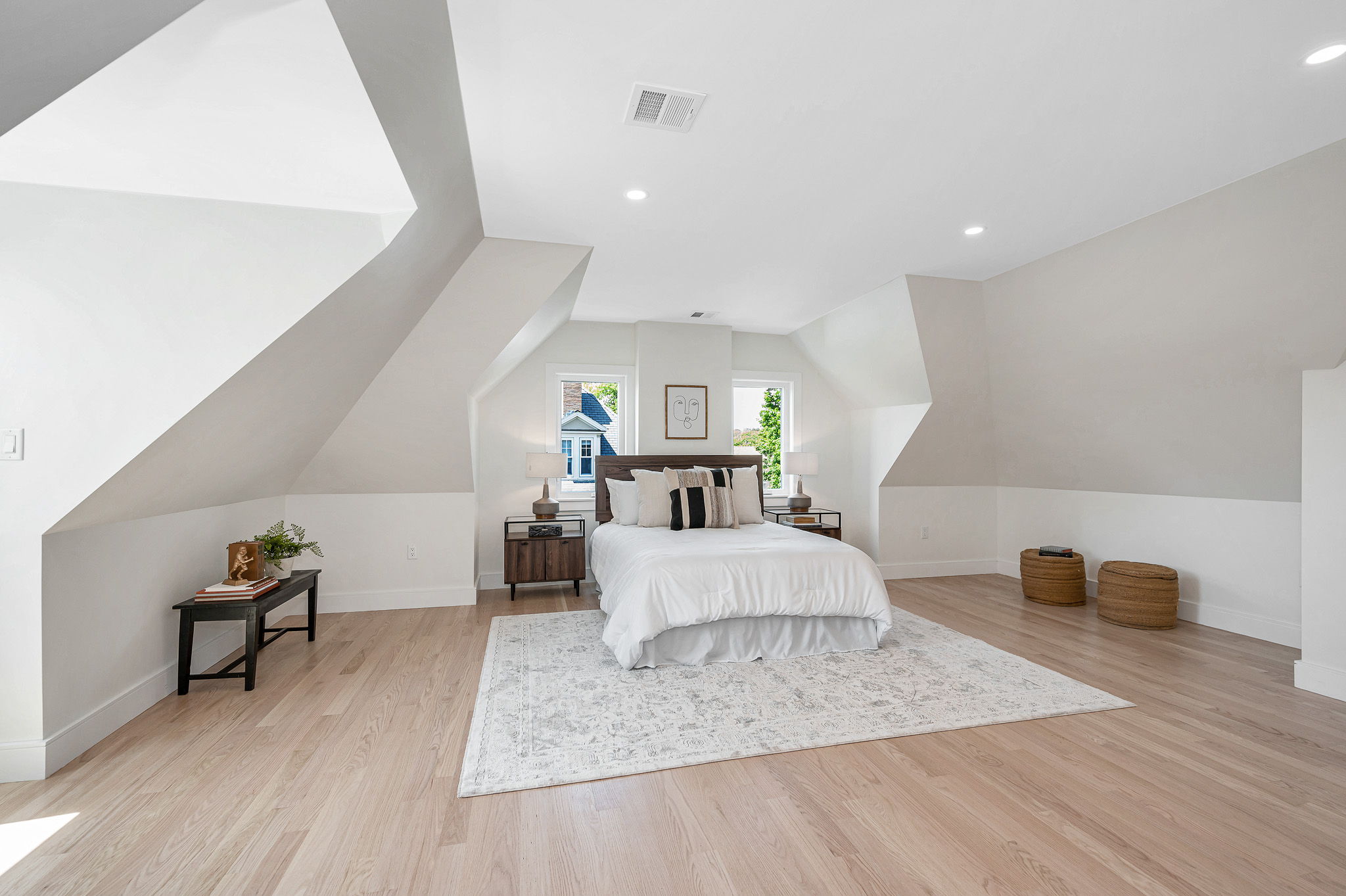 Wakefield, Massachusetts, 01880, United States, 3 Bedrooms Bedrooms, ,3 BathroomsBathrooms,Residential,For Sale,1974087