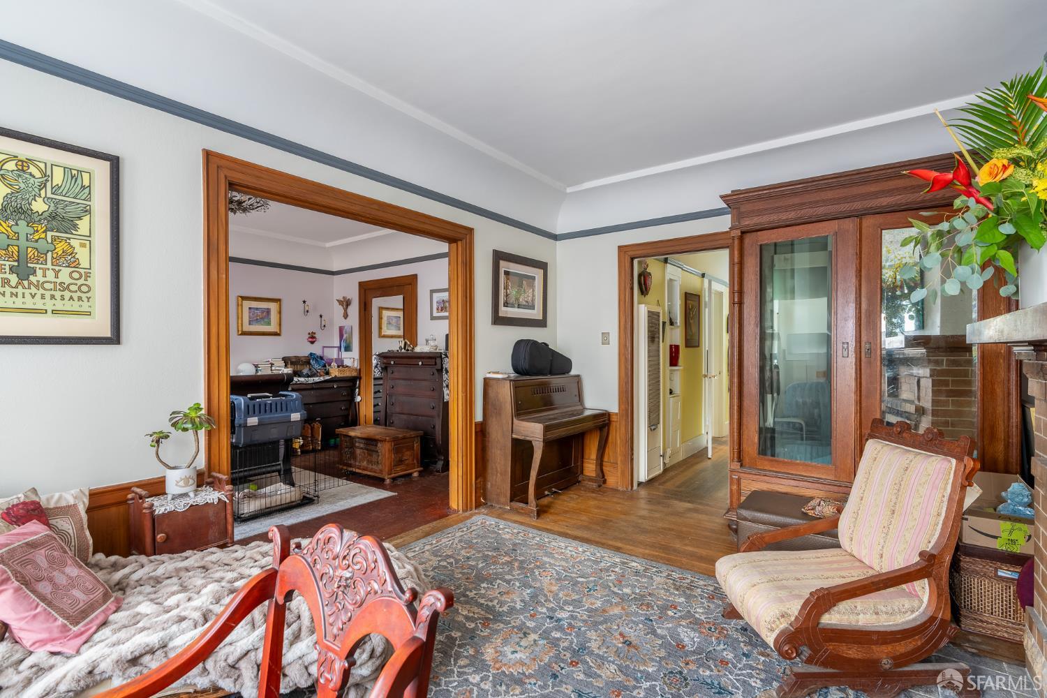 San Francisco, California, 94116, United States, 1 Bedroom Bedrooms, ,2 BathroomsBathrooms,Residential,For Sale,1938526