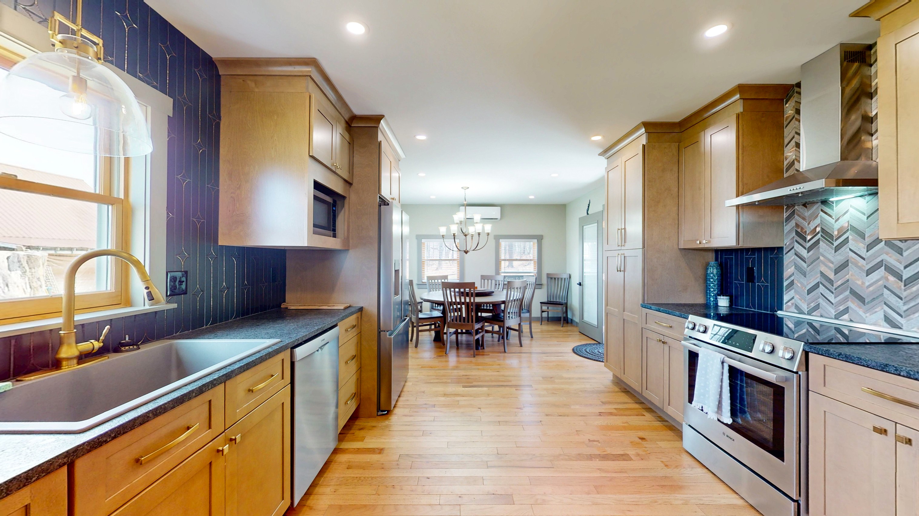  46 Water Street, Ticonderoga, NY, 12883 - 物件實景