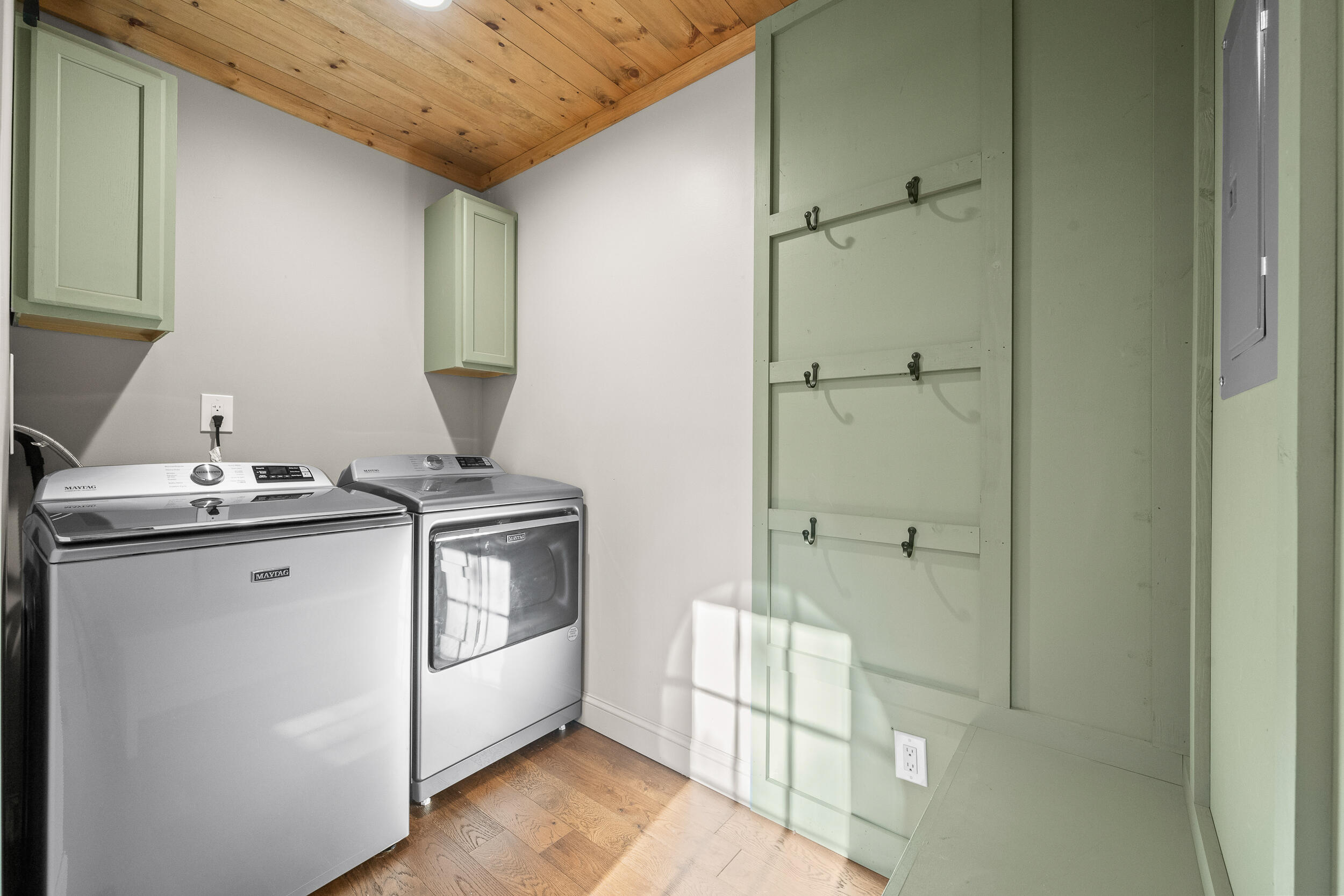 Fryeburg, Maine, 04037, United States, 2 Bedrooms Bedrooms, ,2 BathroomsBathrooms,Residential,For Sale,1988227