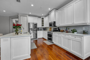 West Palm Beach, Florida, 33411, United States, 4 Bedrooms Bedrooms, ,3 BathroomsBathrooms,Residential,For Sale,2012093