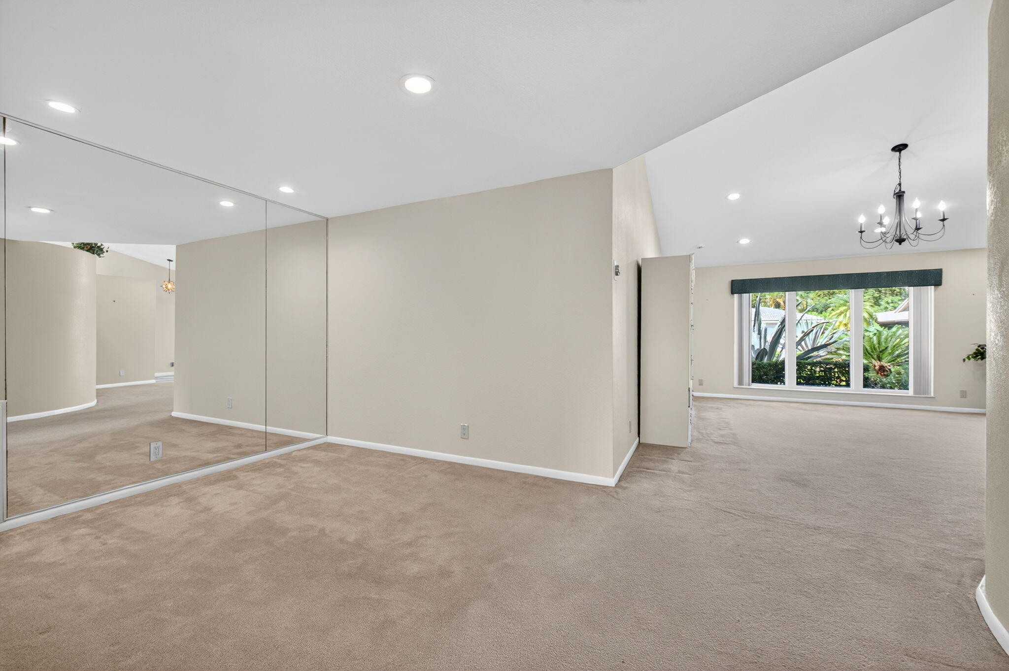 Coral Springs, Florida, 33071, United States, 4 Bedrooms Bedrooms, ,3 BathroomsBathrooms,Residential,For Sale,1989618