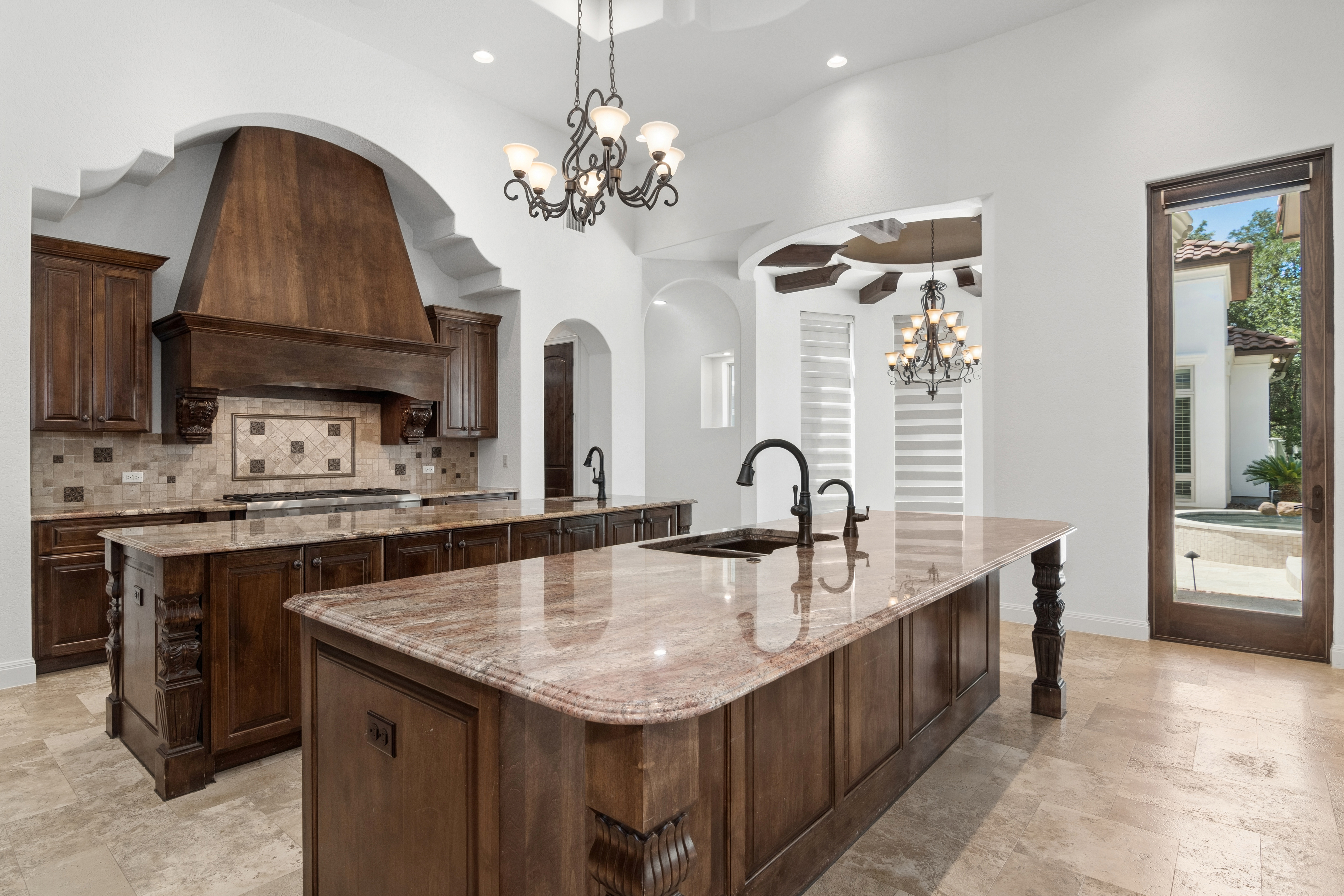  Elegant Single-Level Living in Huntington at Shavano Park - 物件實景
