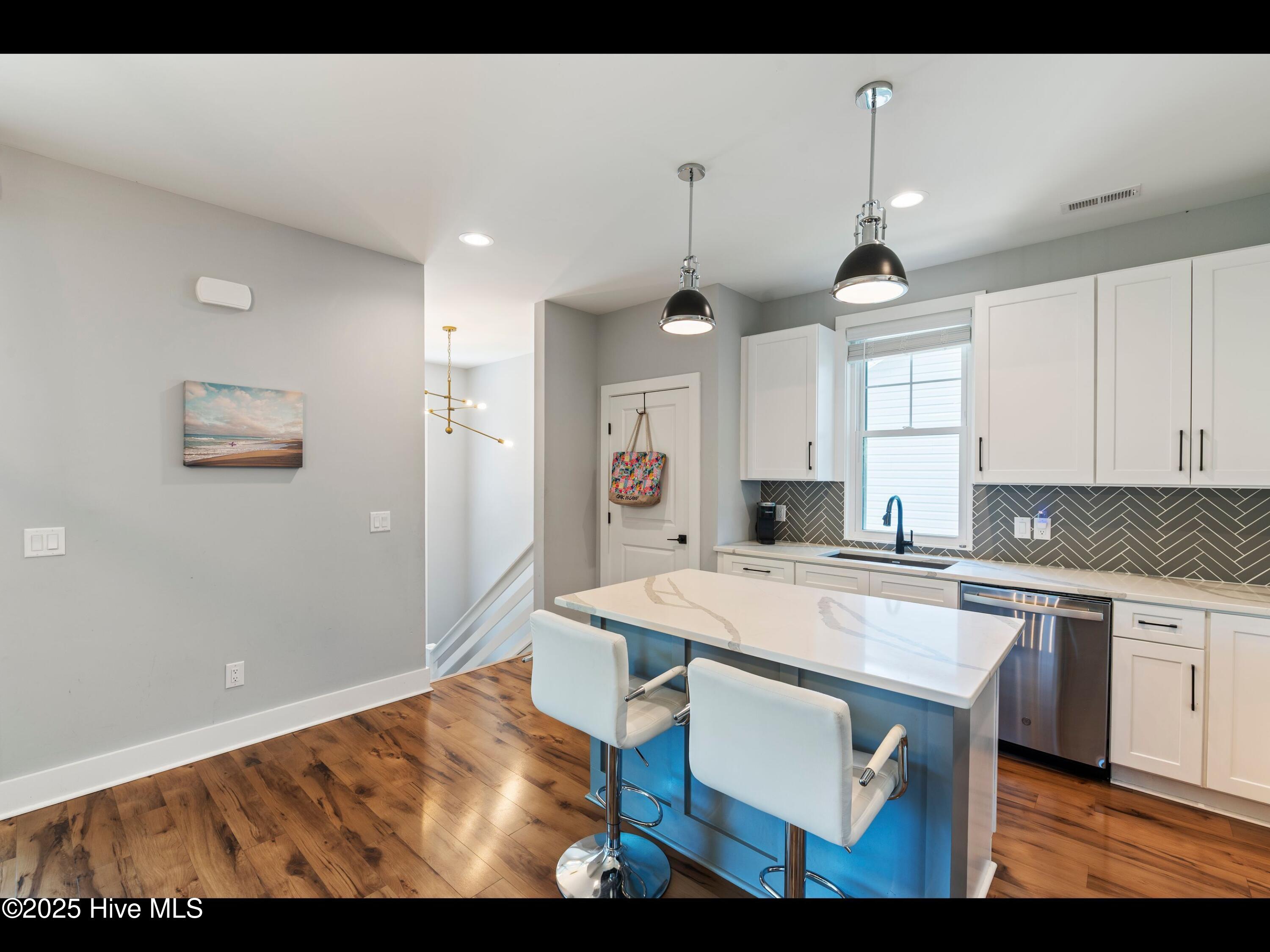 Oak Island, North Carolina, 28465, United States, 3 Bedrooms Bedrooms, ,2 BathroomsBathrooms,Residential,For Sale,1829568