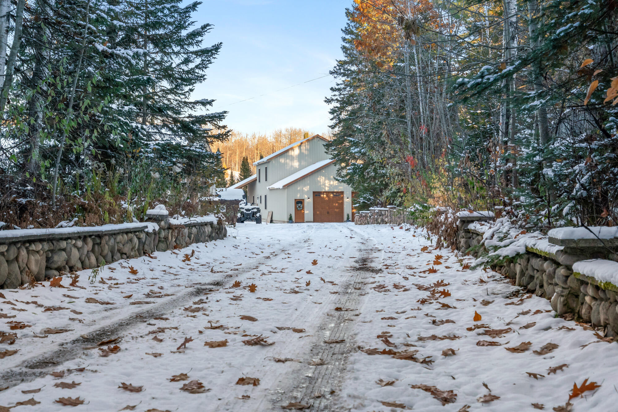 Wolverine, Michigan, 49799, United States, 4 Bedrooms Bedrooms, ,3 BathroomsBathrooms,Residential,For Sale,1992948