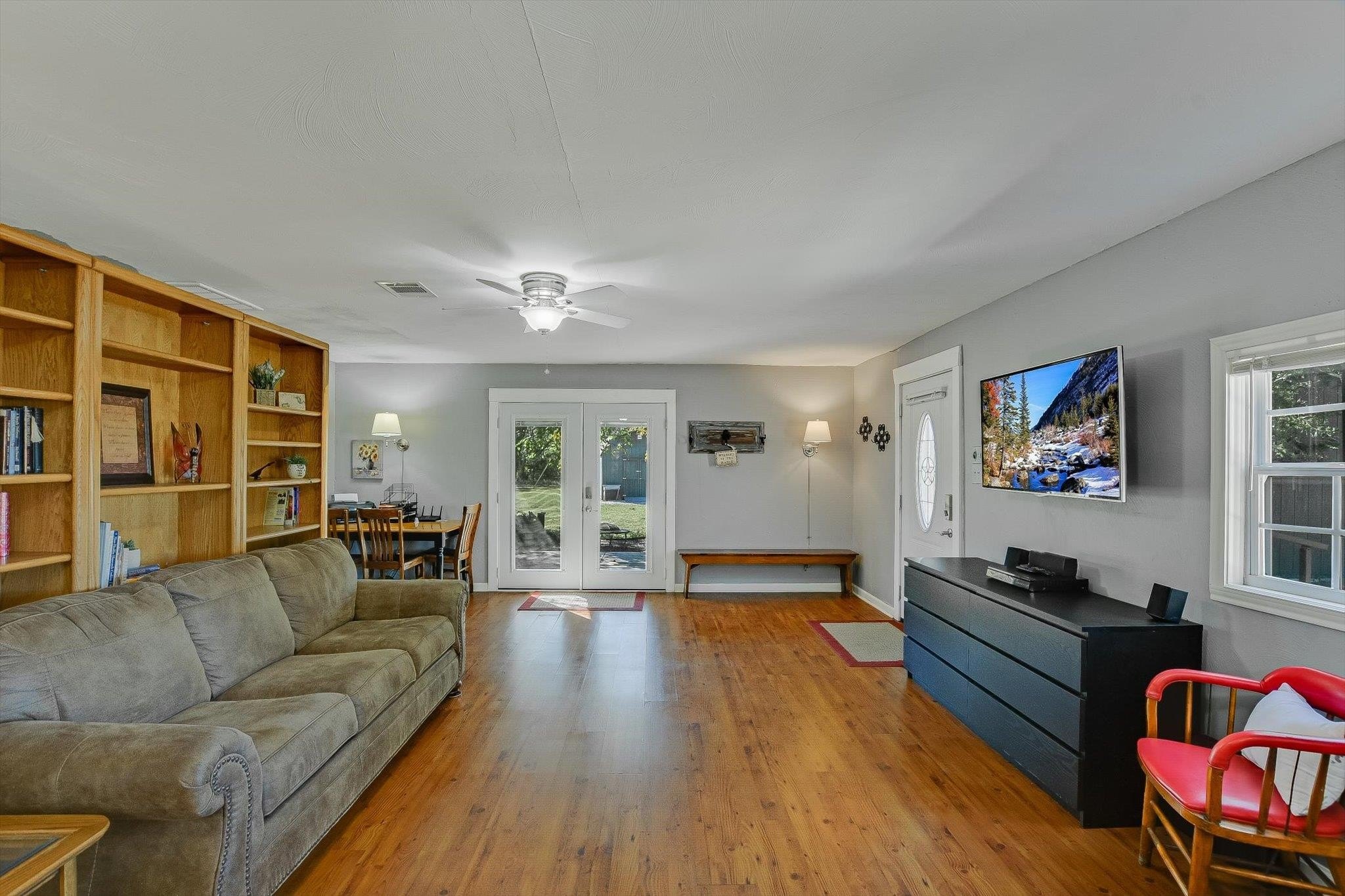 Georgetown, Texas, 78633, United States, 2 Bedrooms Bedrooms, ,1 BathroomBathrooms,Residential,For Sale,2005373