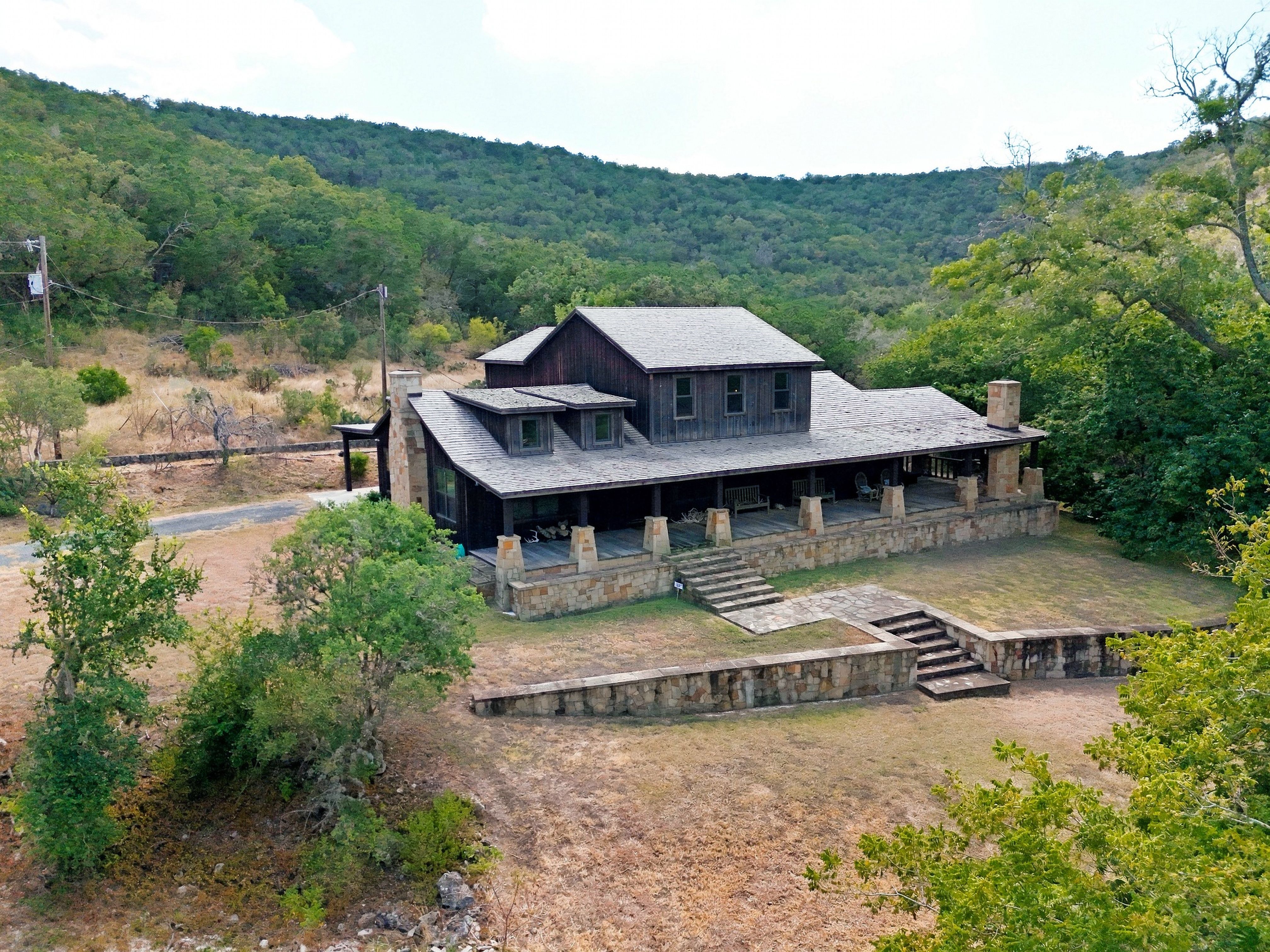  985+/- Acre 12 Springs Ranch - 物件實景