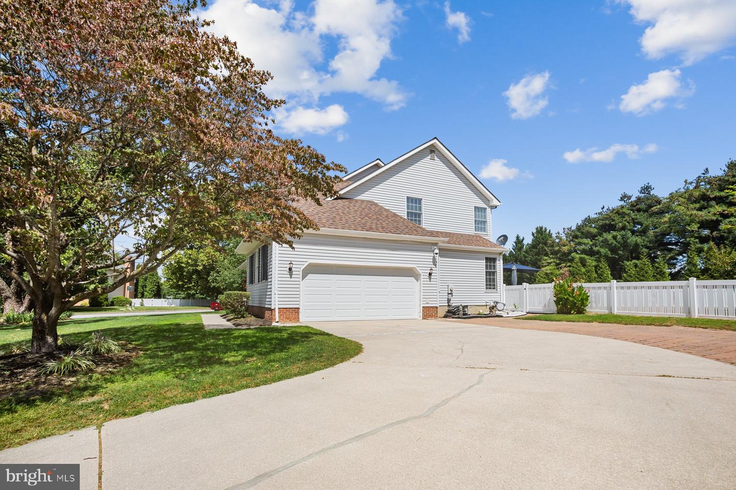 Dover, Delaware, 19904, United States, 4 Bedrooms Bedrooms, ,4 BathroomsBathrooms,Residential,For Sale,1938775