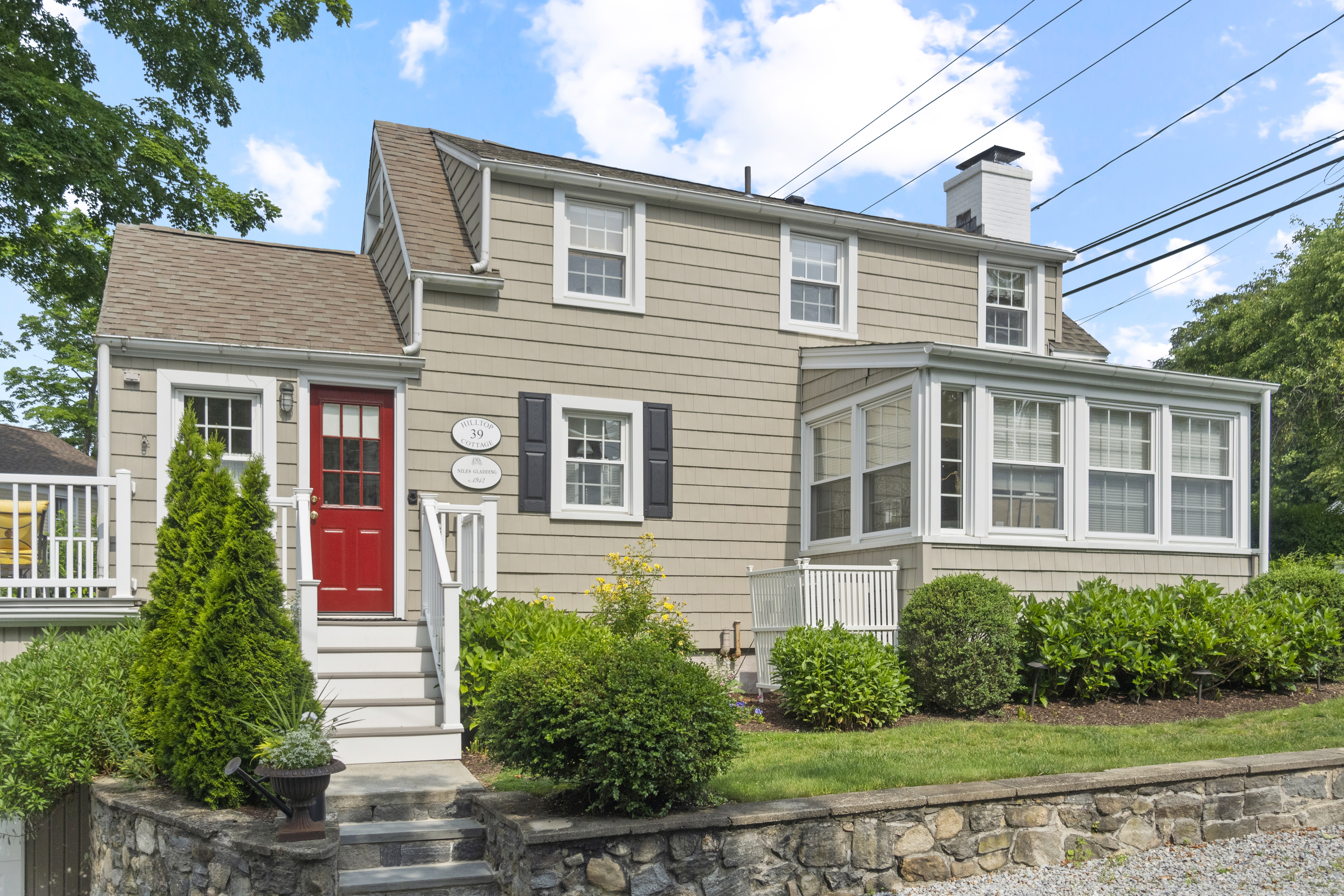  Hilltop Cottage C.1900 is The Perfect Pied-A-Terre - 物件實景