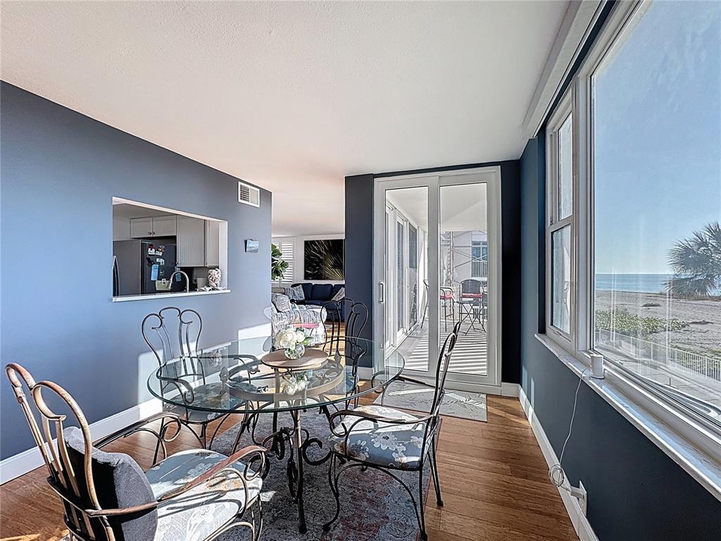 Venice, Florida, 34285, United States, 2 Bedrooms Bedrooms, ,2 BathroomsBathrooms,Residential,For Sale,1999617