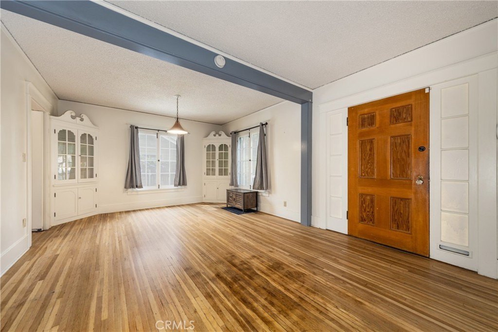 Redlands, California, 92373, United States, 3 Bedrooms Bedrooms, ,2 BathroomsBathrooms,Residential,For Sale,1929009