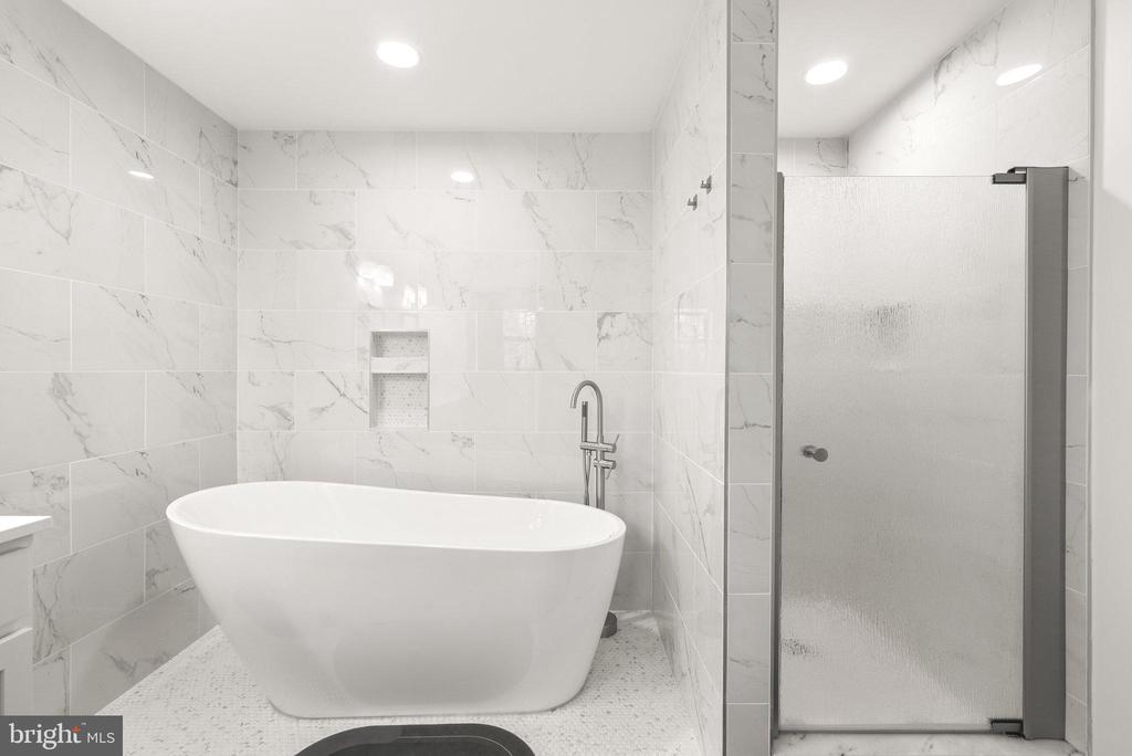 Frederick, Maryland, 21704, United States, 3 Bedrooms Bedrooms, ,3 BathroomsBathrooms,Residential,For Sale,2000343