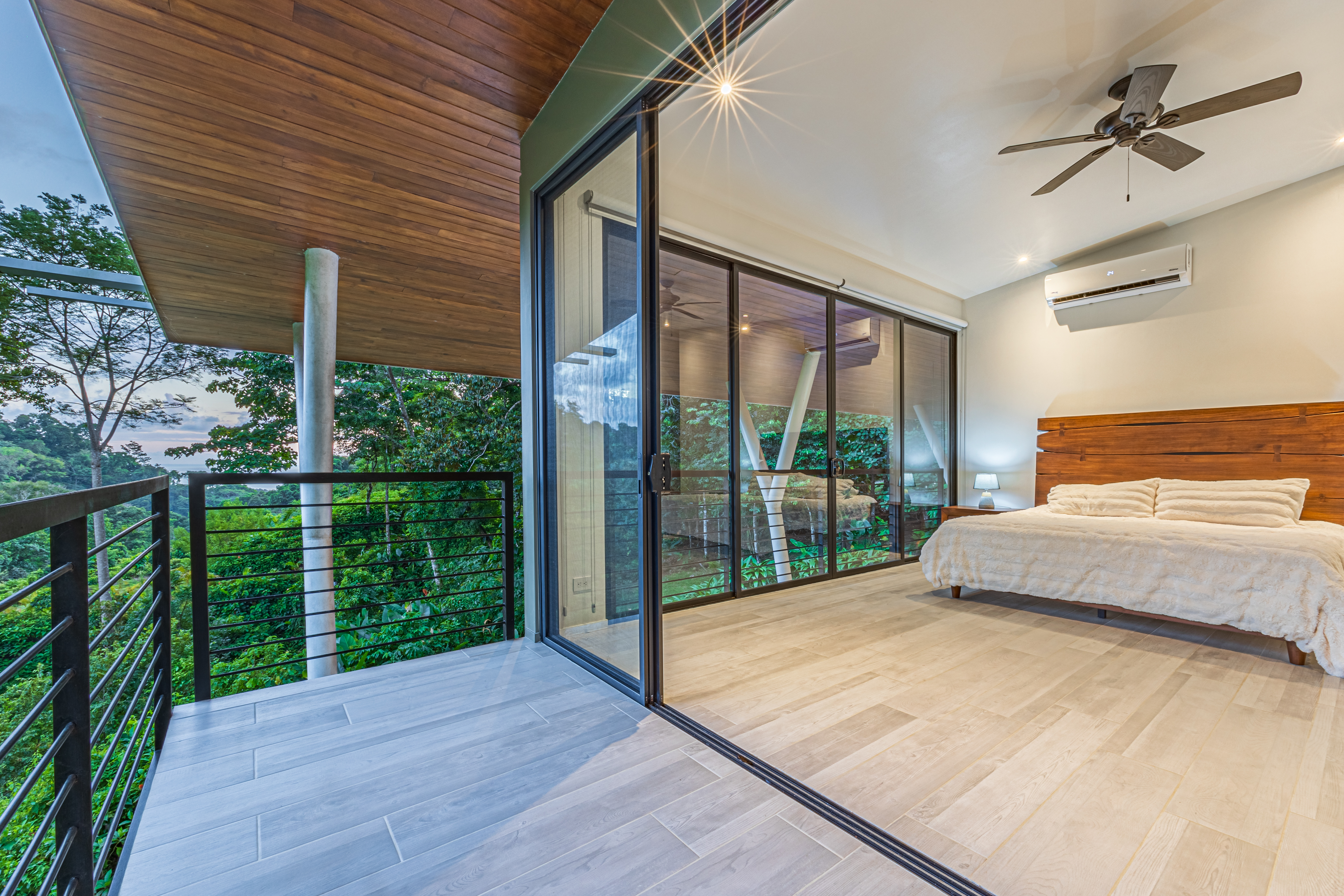 Dominical, Puntarenas, CR, 4 Bedrooms Bedrooms, ,4 BathroomsBathrooms,Residential,For Sale,1926192