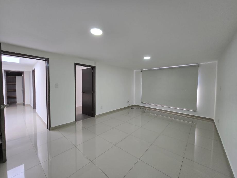 Tlalpan, Ciudad de México, 14386, Mexico, 3 Bedrooms Bedrooms, ,4 BathroomsBathrooms,Residential,For Sale,1713585
