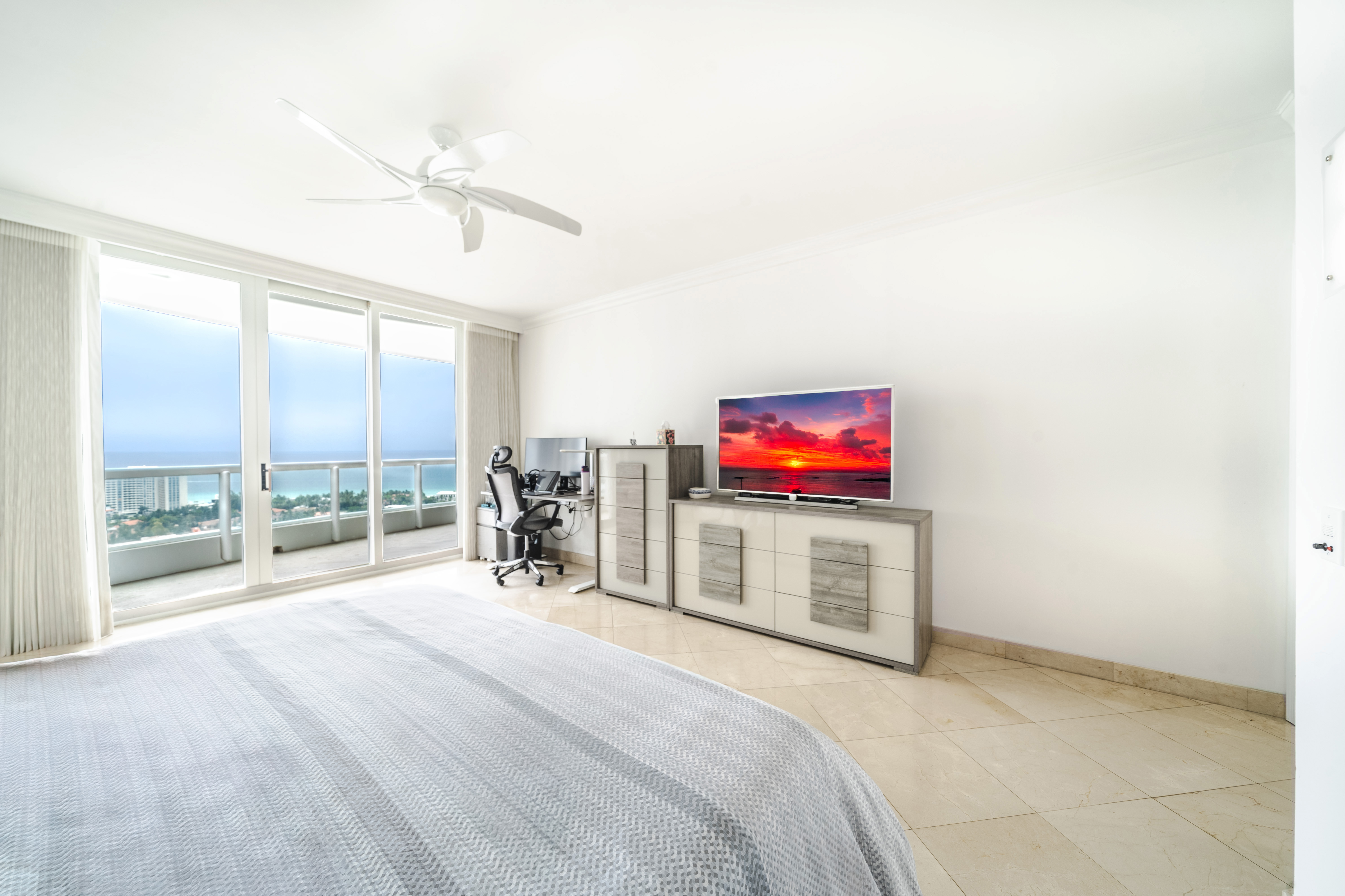  21050 Point Pl, Aventura, FL, 33180 - 物件實景