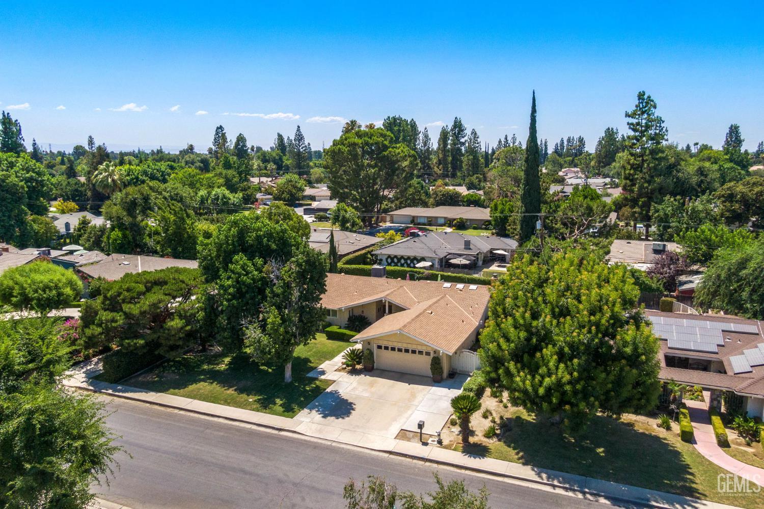 Bakersfield, California, 93309, United States, 3 Bedrooms Bedrooms, ,3 BathroomsBathrooms,Residential,For Sale,1882535