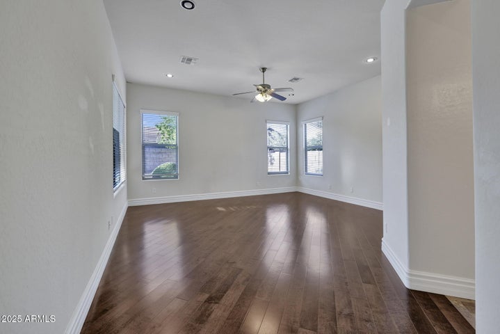 Sun City, Arizona, 85375, United States, 3 Bedrooms Bedrooms, ,2 BathroomsBathrooms,Residential,For Sale,1938319