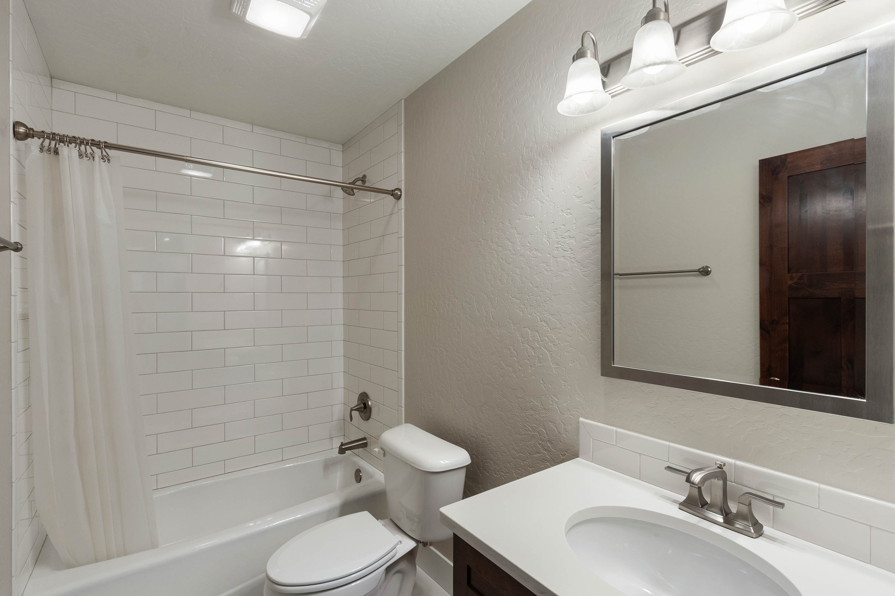 Sandpoint, Idaho, 83864, United States, 3 Bedrooms Bedrooms, ,2 BathroomsBathrooms,Residential,For Sale,2006353