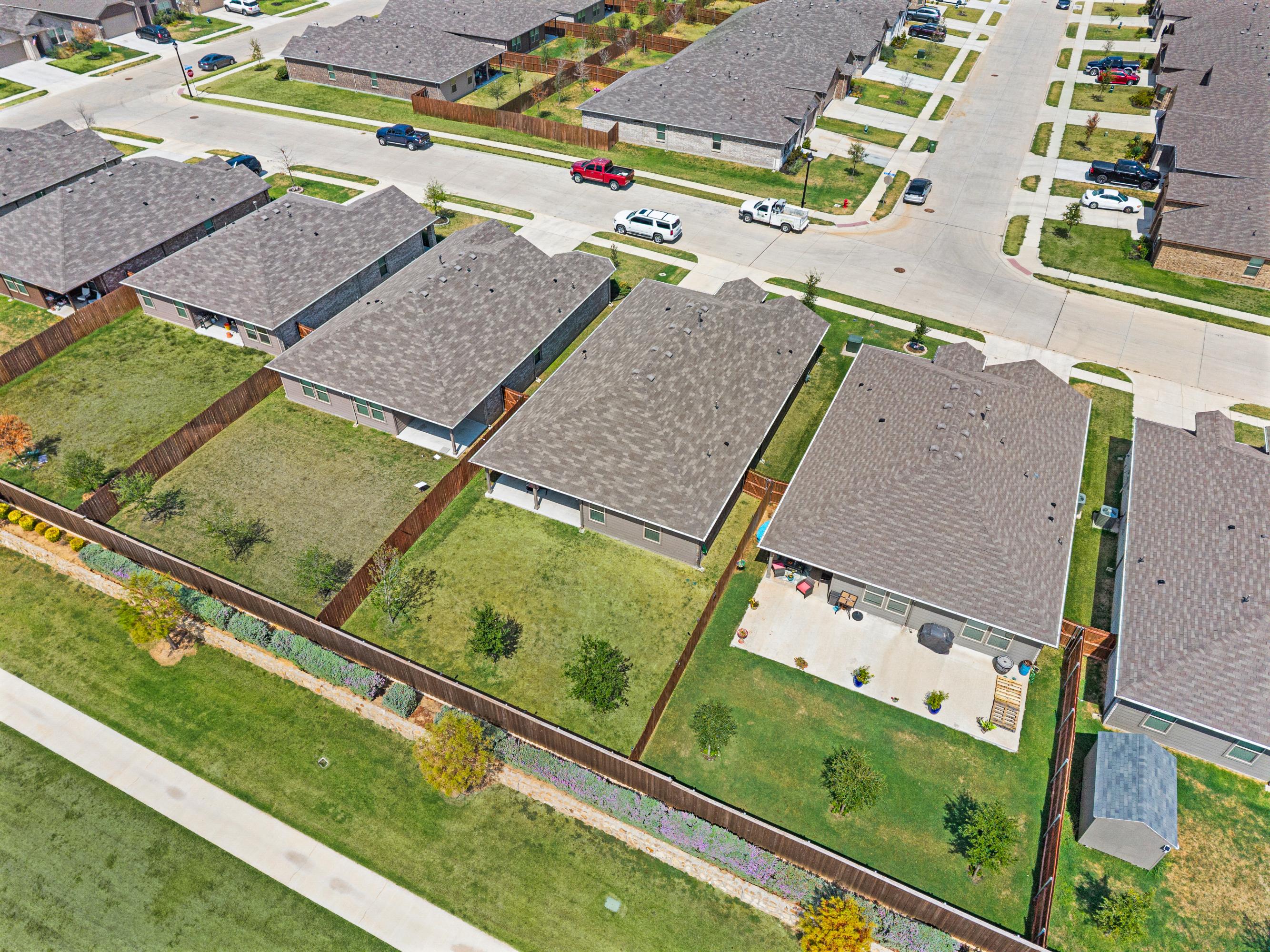  320 Sculptors Crossing, Springtown, TX, 76082 - 物件實景