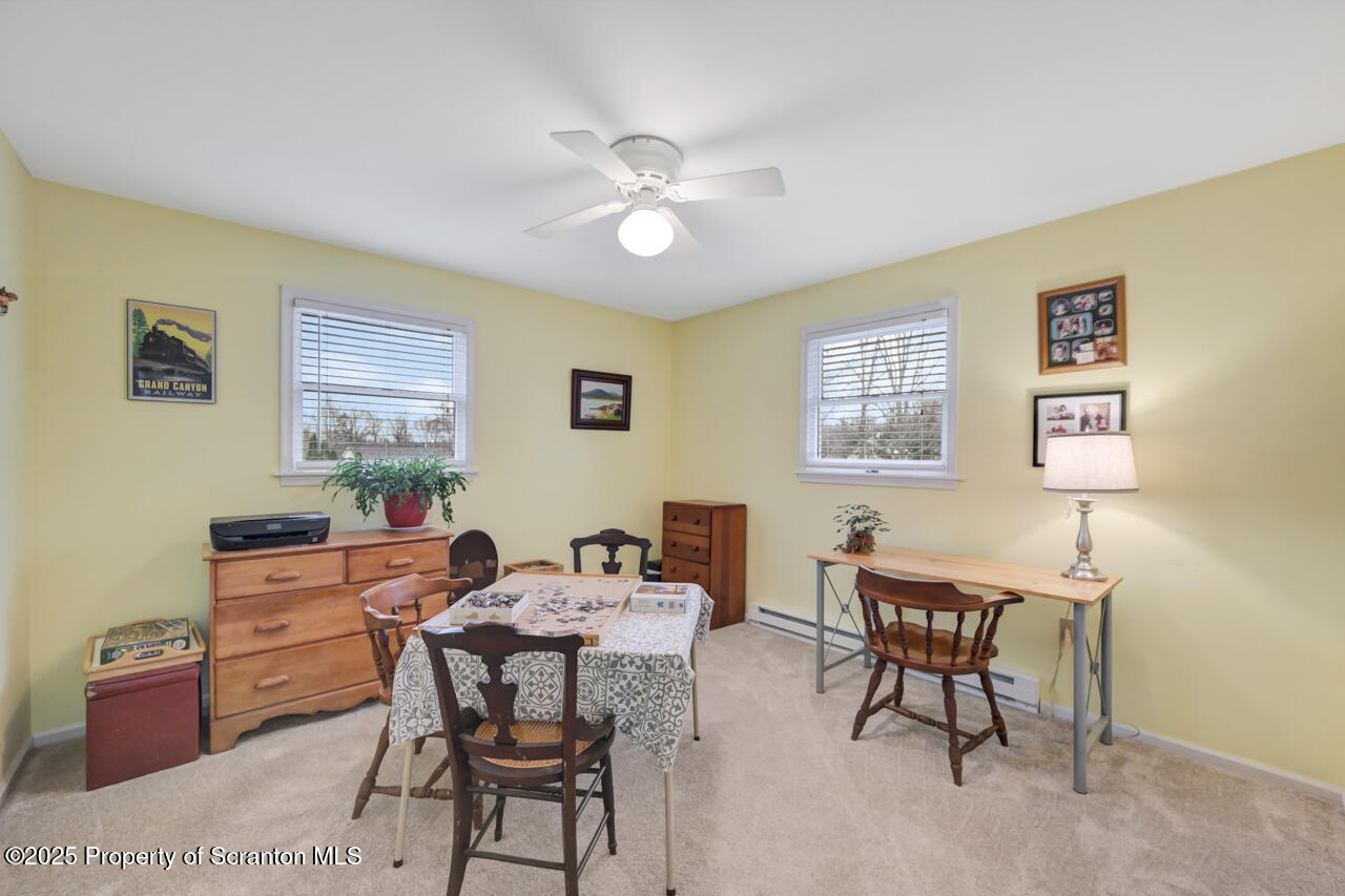 Moscow, Pennsylvania, 18444, United States, 4 Bedrooms Bedrooms, ,3 BathroomsBathrooms,Residential,For Sale,1999733