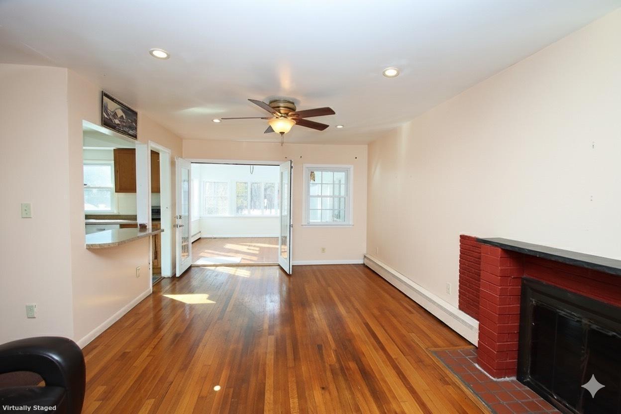 North Haven, Connecticut, 06473, United States, 3 Bedrooms Bedrooms, ,2 BathroomsBathrooms,Residential,For Sale,1989053