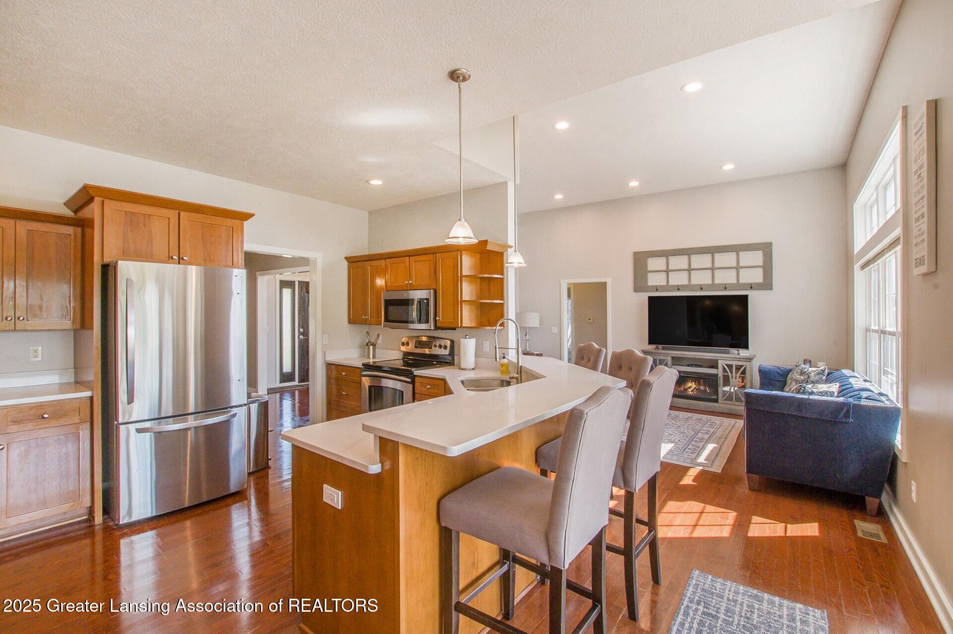 Eaton Rapids, Michigan, 48827, United States, 5 Bedrooms Bedrooms, ,3 BathroomsBathrooms,Residential,For Sale,1934713