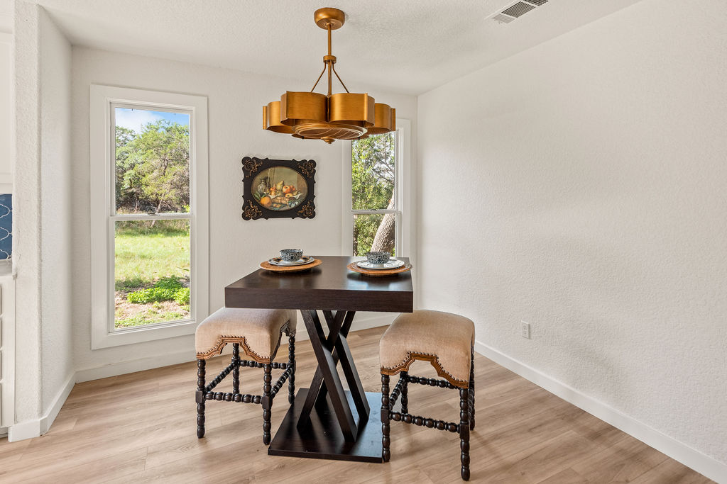 Wimberley, Texas, 78676, United States, 2 Bedrooms Bedrooms, ,2 BathroomsBathrooms,Residential,For Sale,1942649