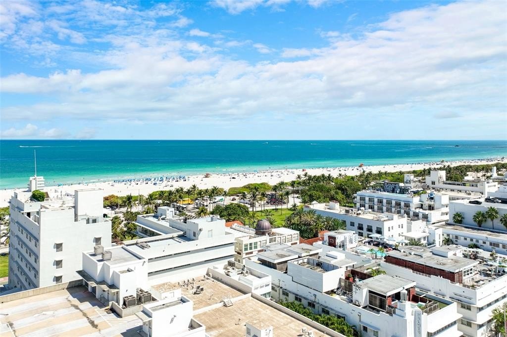 Miami Beach, Florida, 33139, United States, 2 Bedrooms Bedrooms, ,2 BathroomsBathrooms,Residential,For Sale,1923185