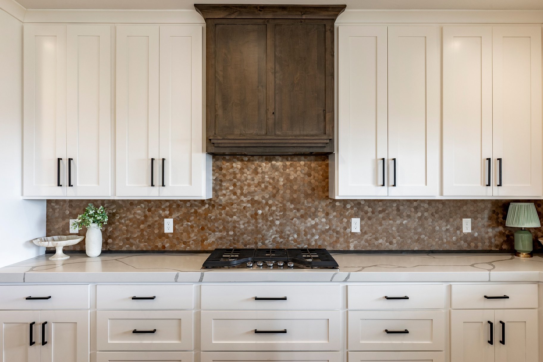  Custom Home with Fully Finished ADU Near Golf, Trails & Mountain Views - 物件實景