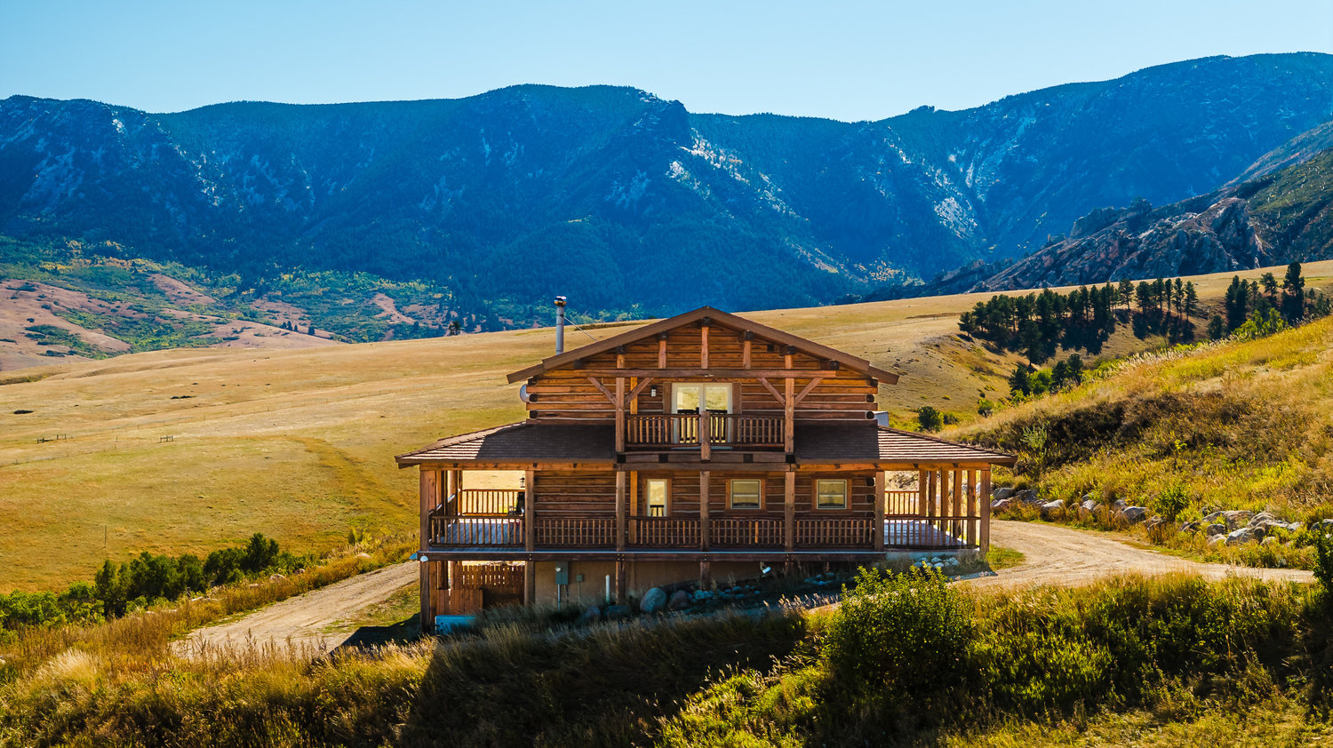 Sheridan, Wyoming, 82801, United States, 2 Bedrooms Bedrooms, ,2 BathroomsBathrooms,Residential,For Sale,1982775