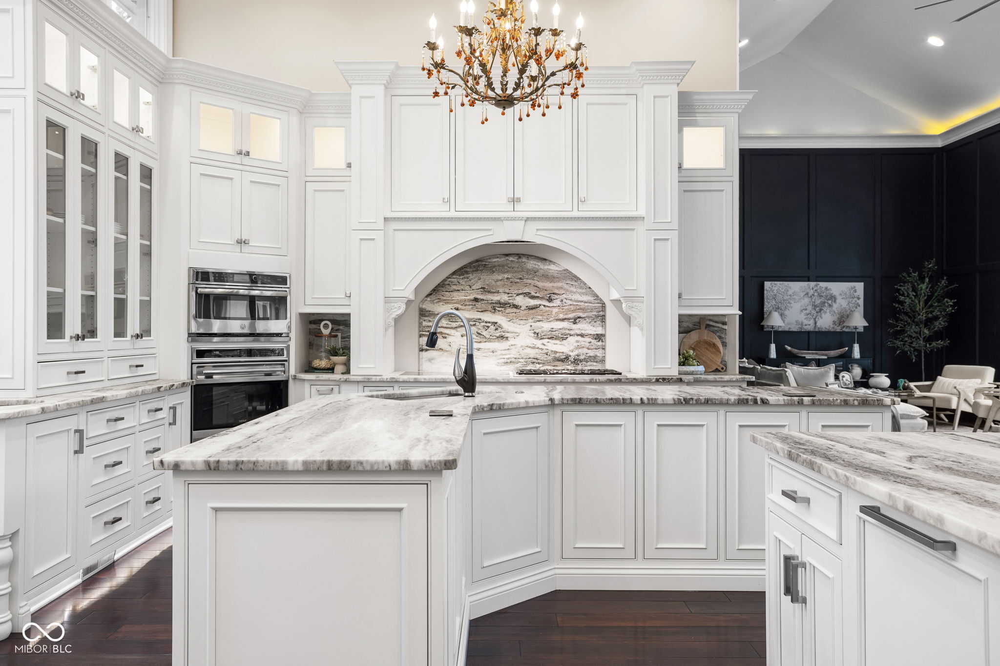 Indianapolis, Indiana, 46226, United States, 6 Bedrooms Bedrooms, ,7 BathroomsBathrooms,Residential,For Sale,1998001