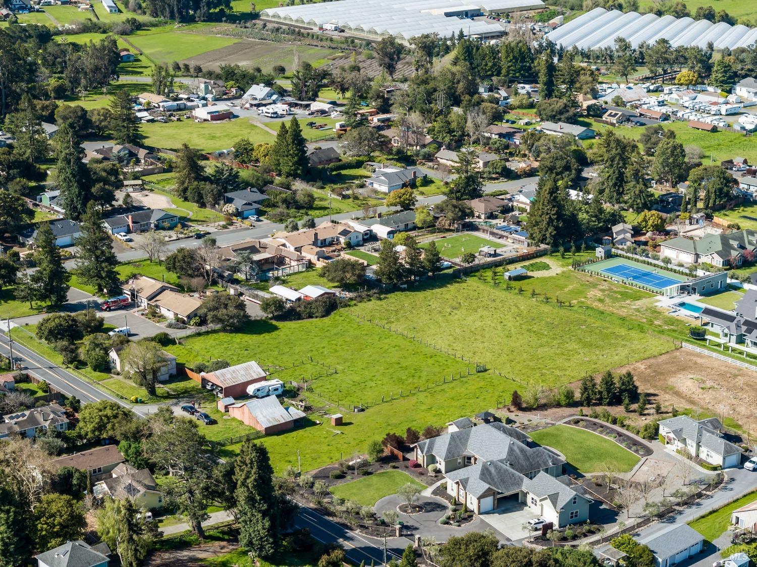 Petaluma, California, 94952, United States, 3 Bedrooms Bedrooms, ,1 BathroomBathrooms,Residential,For Sale,1758452