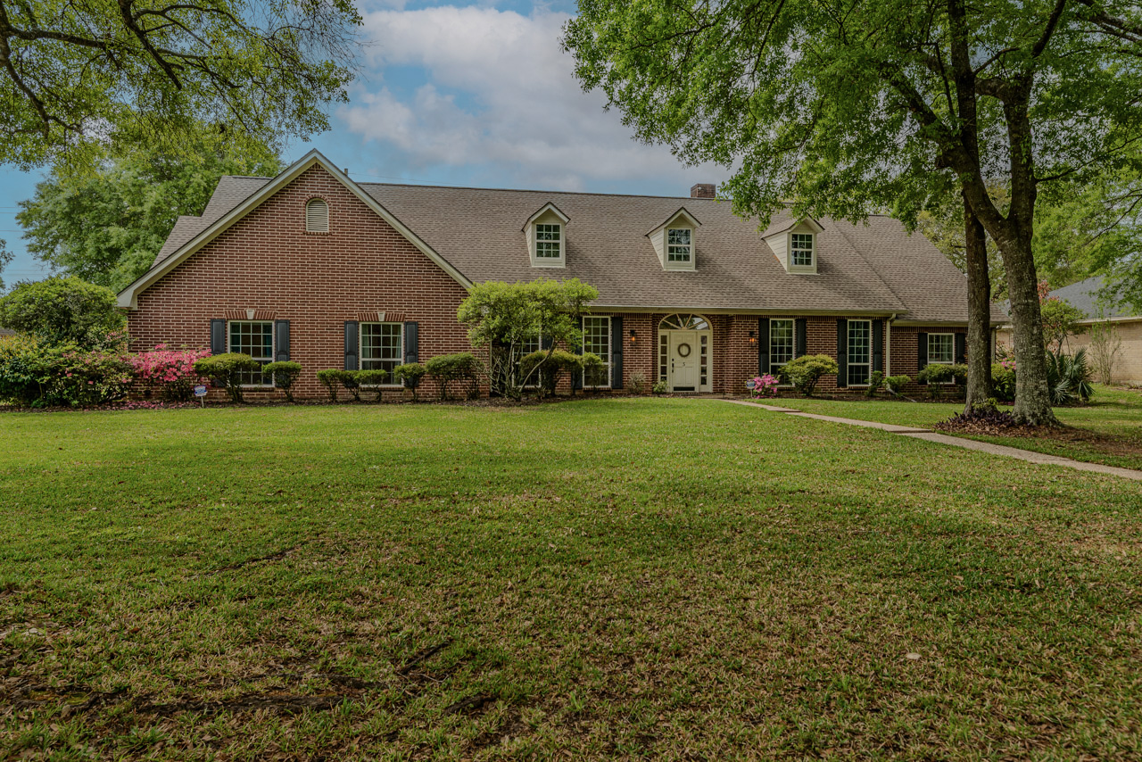 Beaumont, Texas, 77706, United States, 5 Bedrooms Bedrooms, ,4 BathroomsBathrooms,Residential,For Sale,1892171