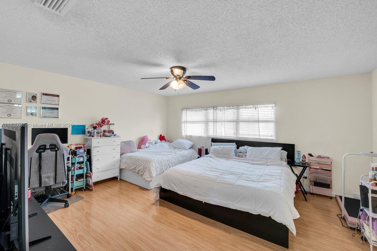 Miami, Florida, 33176, United States, 3 Bedrooms Bedrooms, ,3 BathroomsBathrooms,Residential,For Sale,1885670