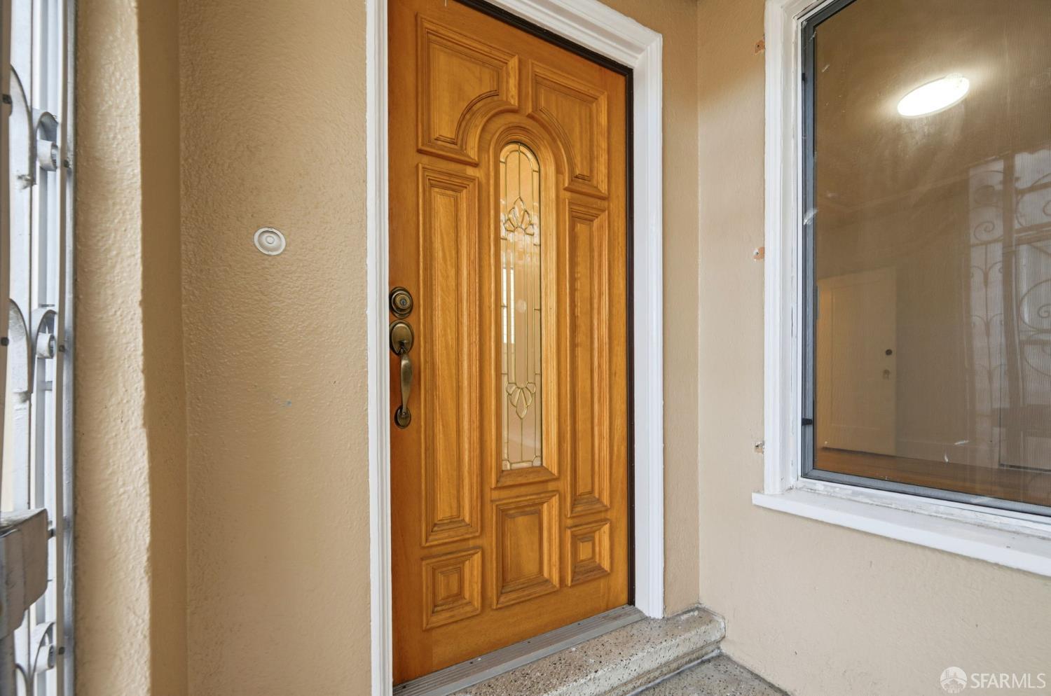 San Francisco, California, 94112, United States, 2 Bedrooms Bedrooms, ,1 BathroomBathrooms,Residential,For Sale,2008516